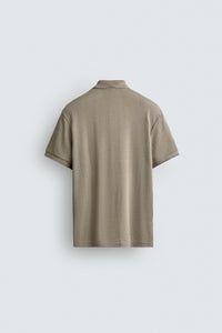 POLO REGULAR FIT JACQUARD ÀS RISCAS
