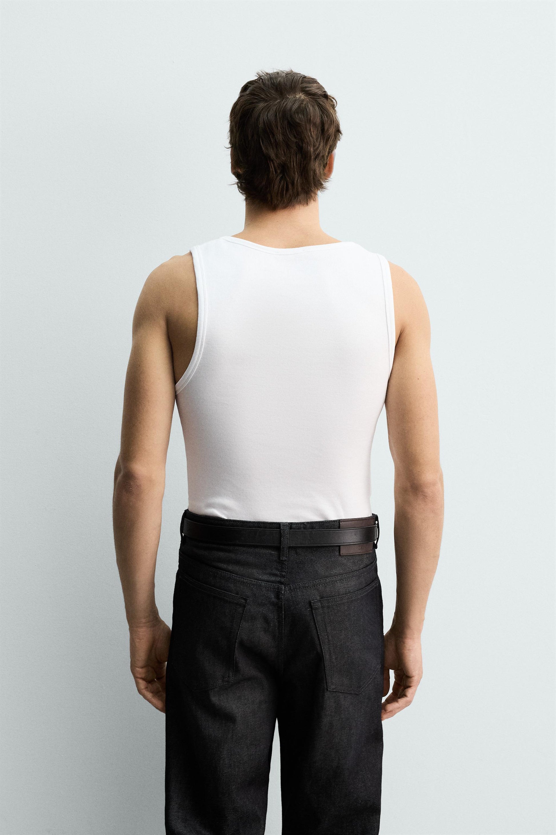 T-SHIRT TANK RIB BÁSICA