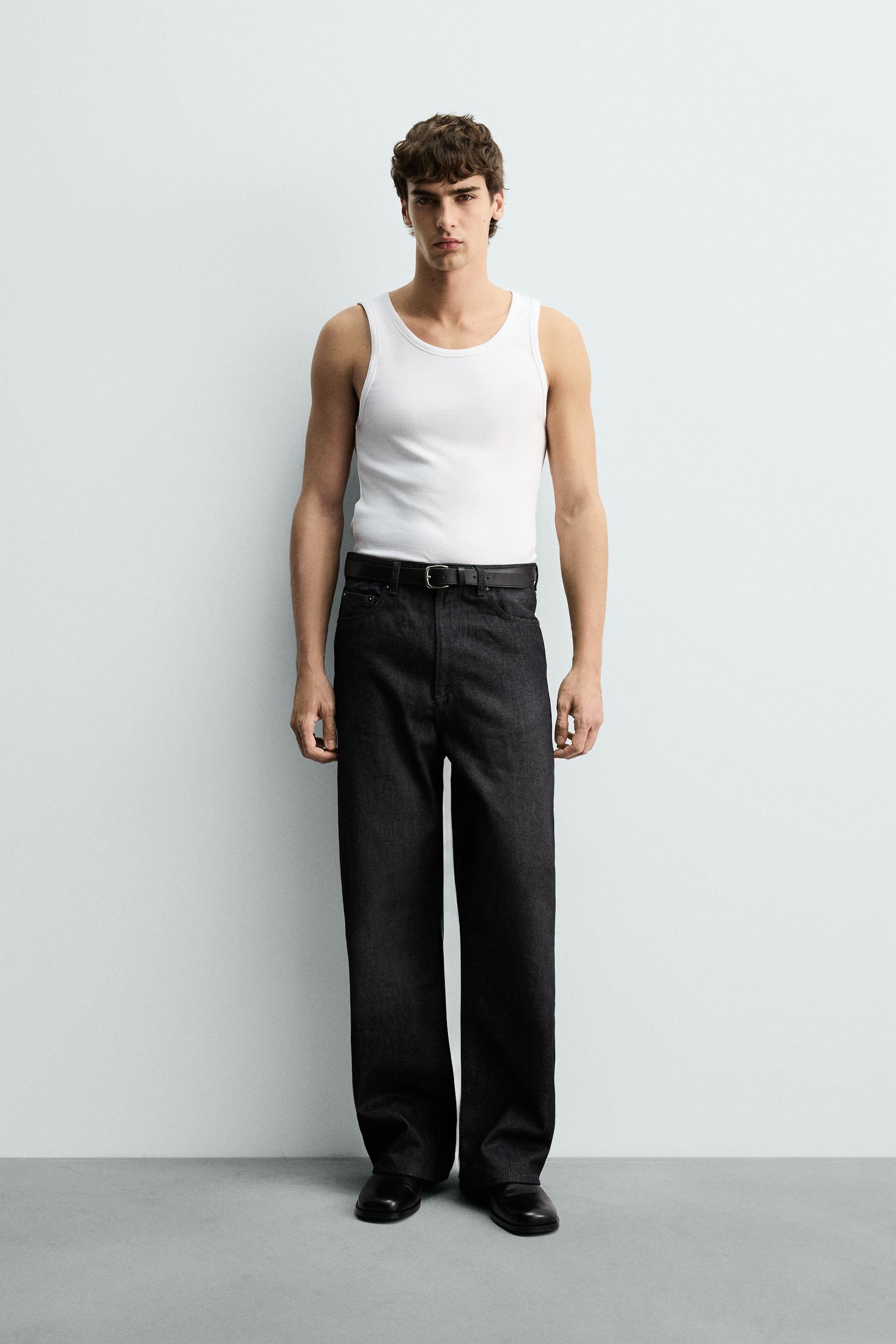 T-SHIRT TANK RIB BÁSICA