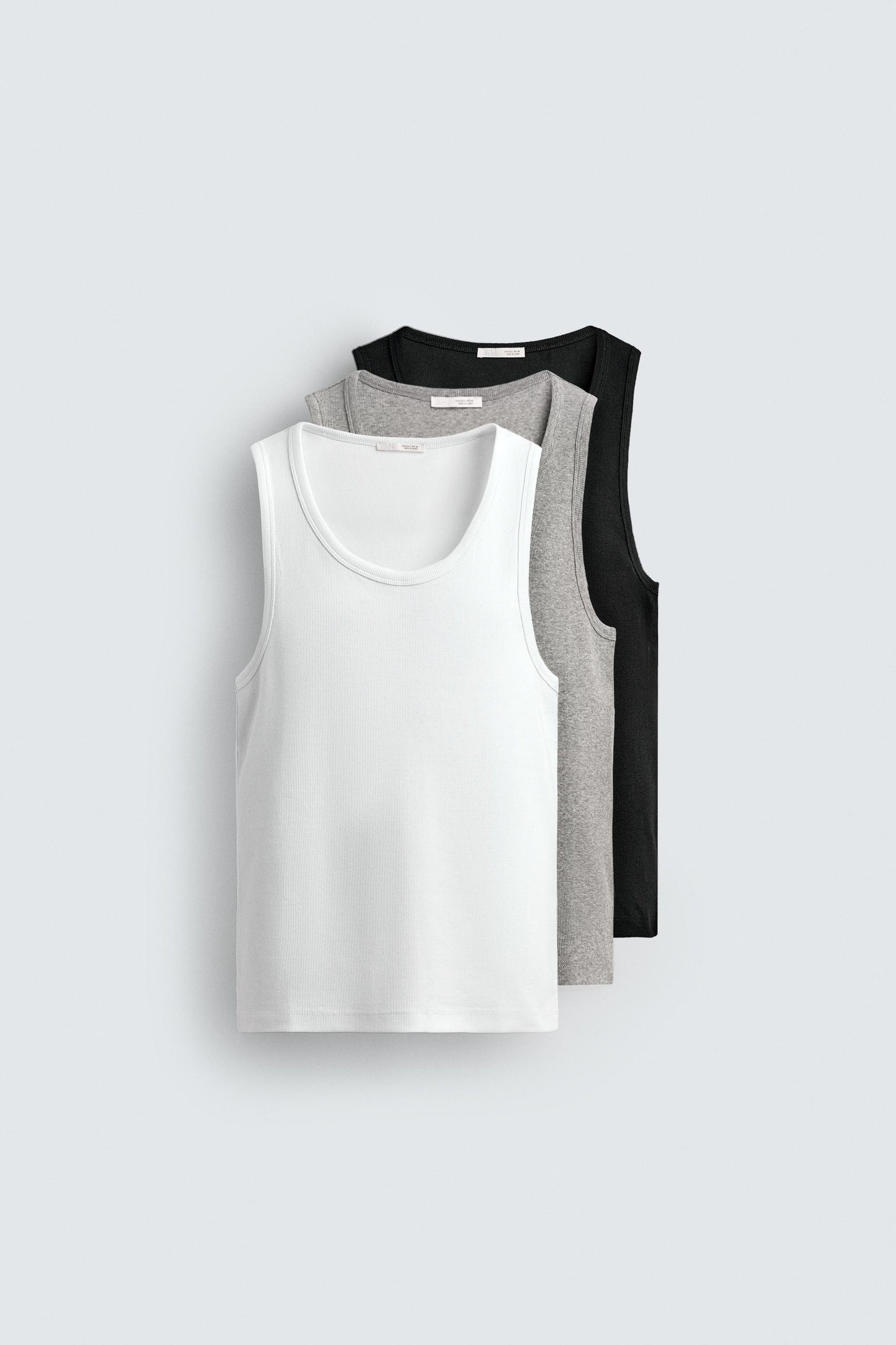 PACK DE 3 T-SHIRTS TANK BÁSICAS