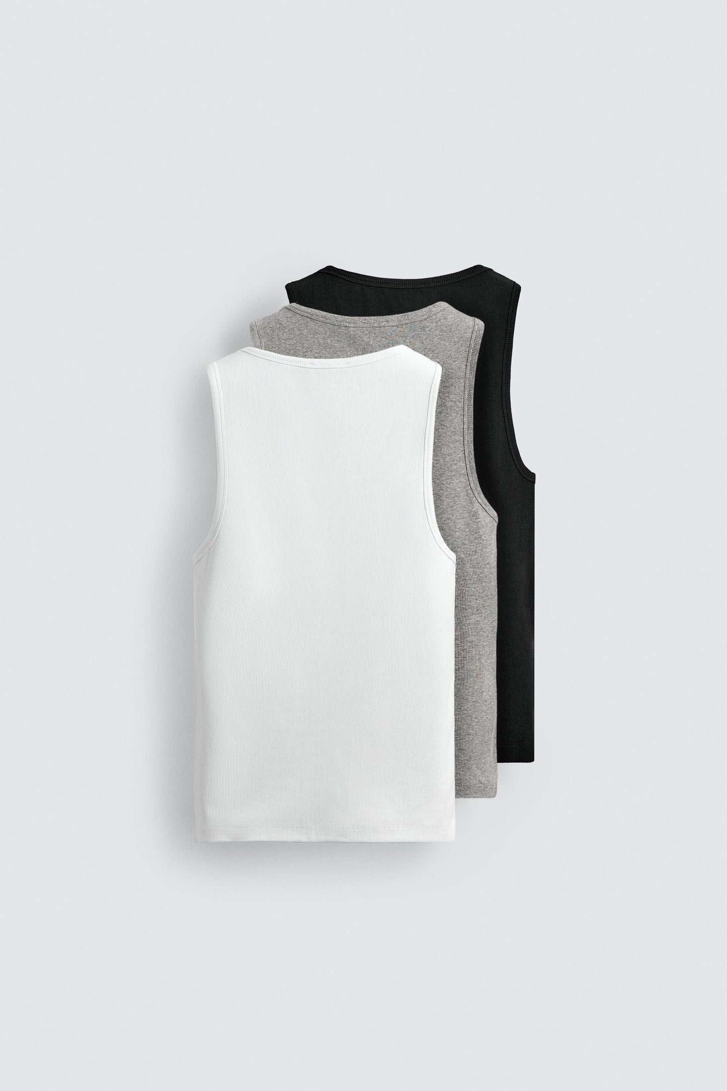PACK DE 3 T-SHIRTS TANK BÁSICAS