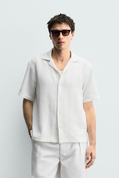 CAMISA REGULAR FIT JACQUARD ÀS RISCAS