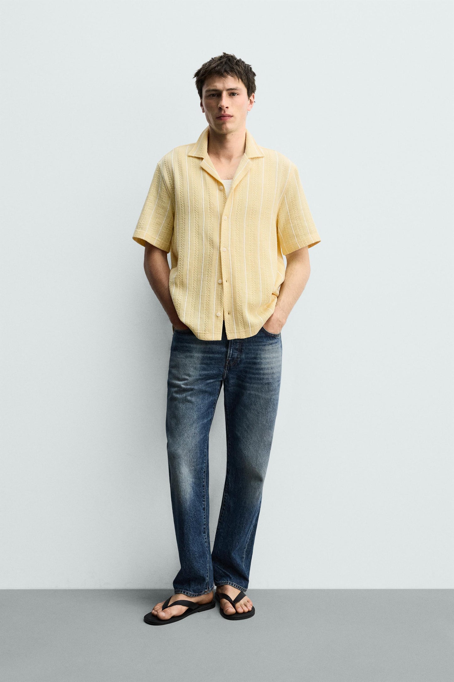 CAMISA REGULAR FIT JACQUARD ÀS RISCAS