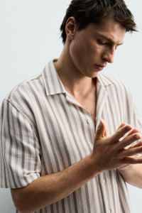 CAMISA REGULAR FIT JACQUARD ÀS RISCAS