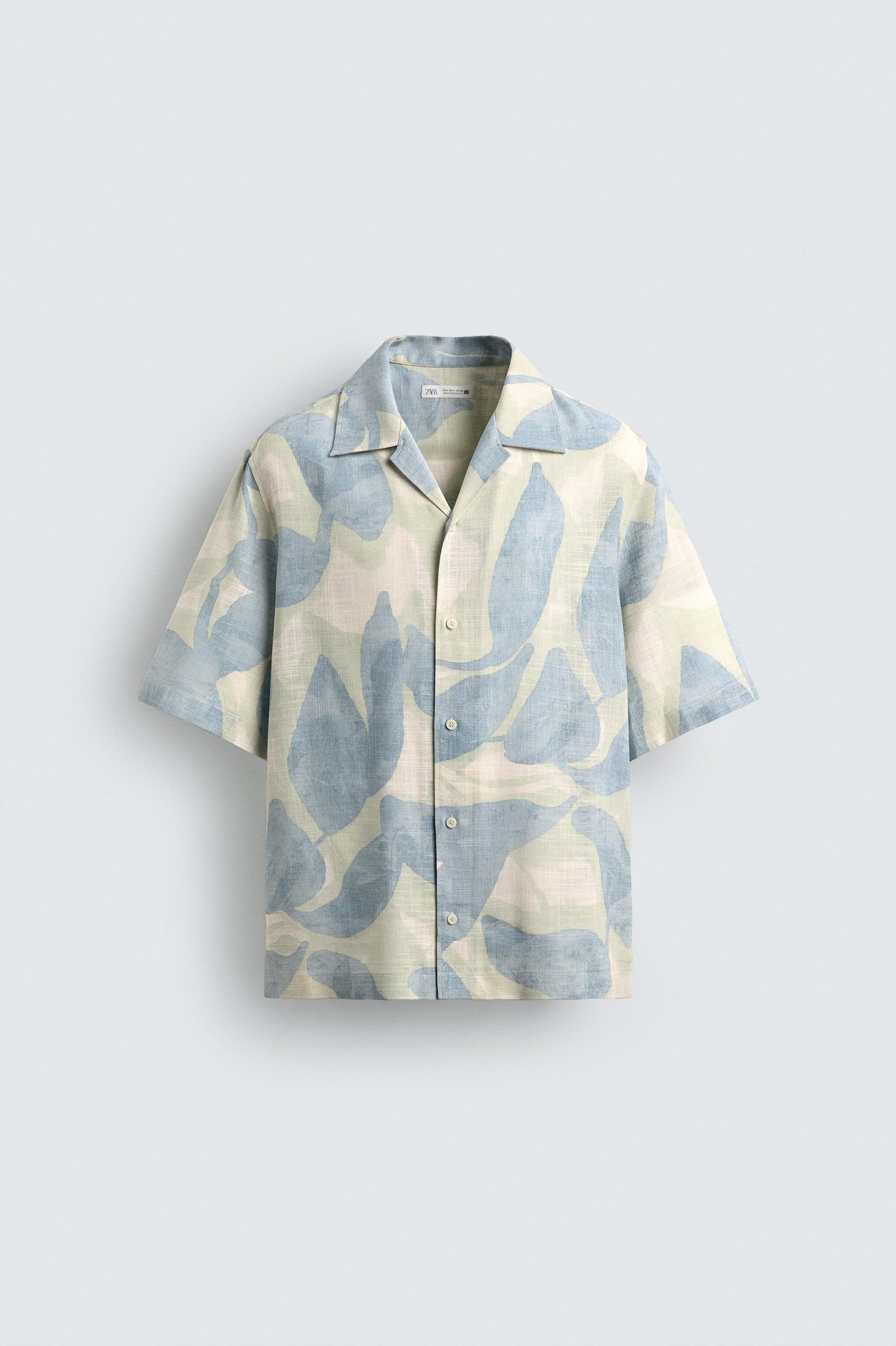 CAMISA FLUIDA COM ESTRUTURA
