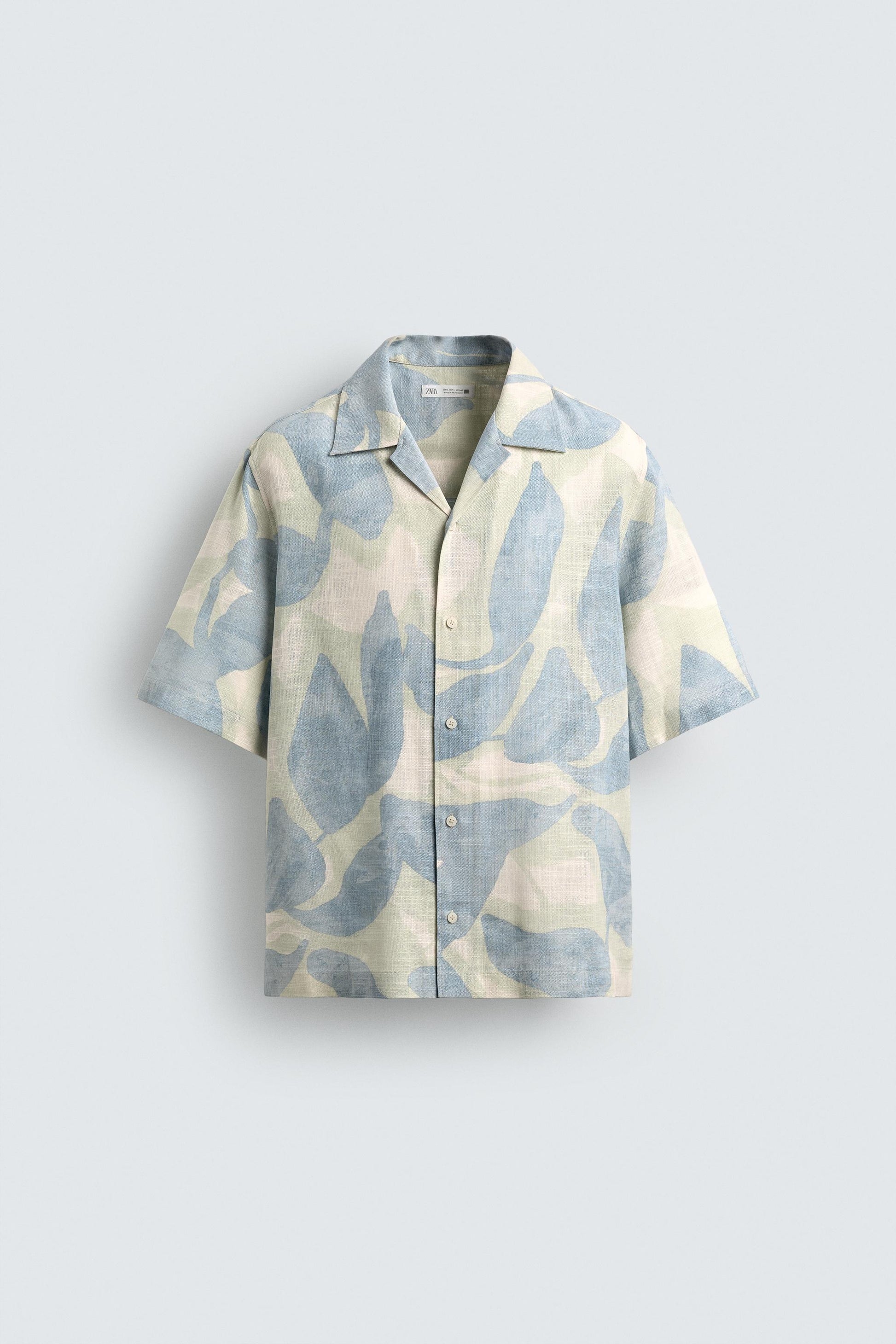 CAMISA FLUIDA COM ESTRUTURA