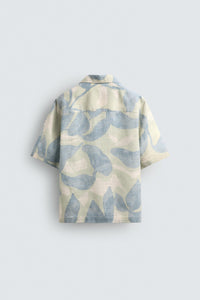 CAMISA FLUIDA COM ESTRUTURA