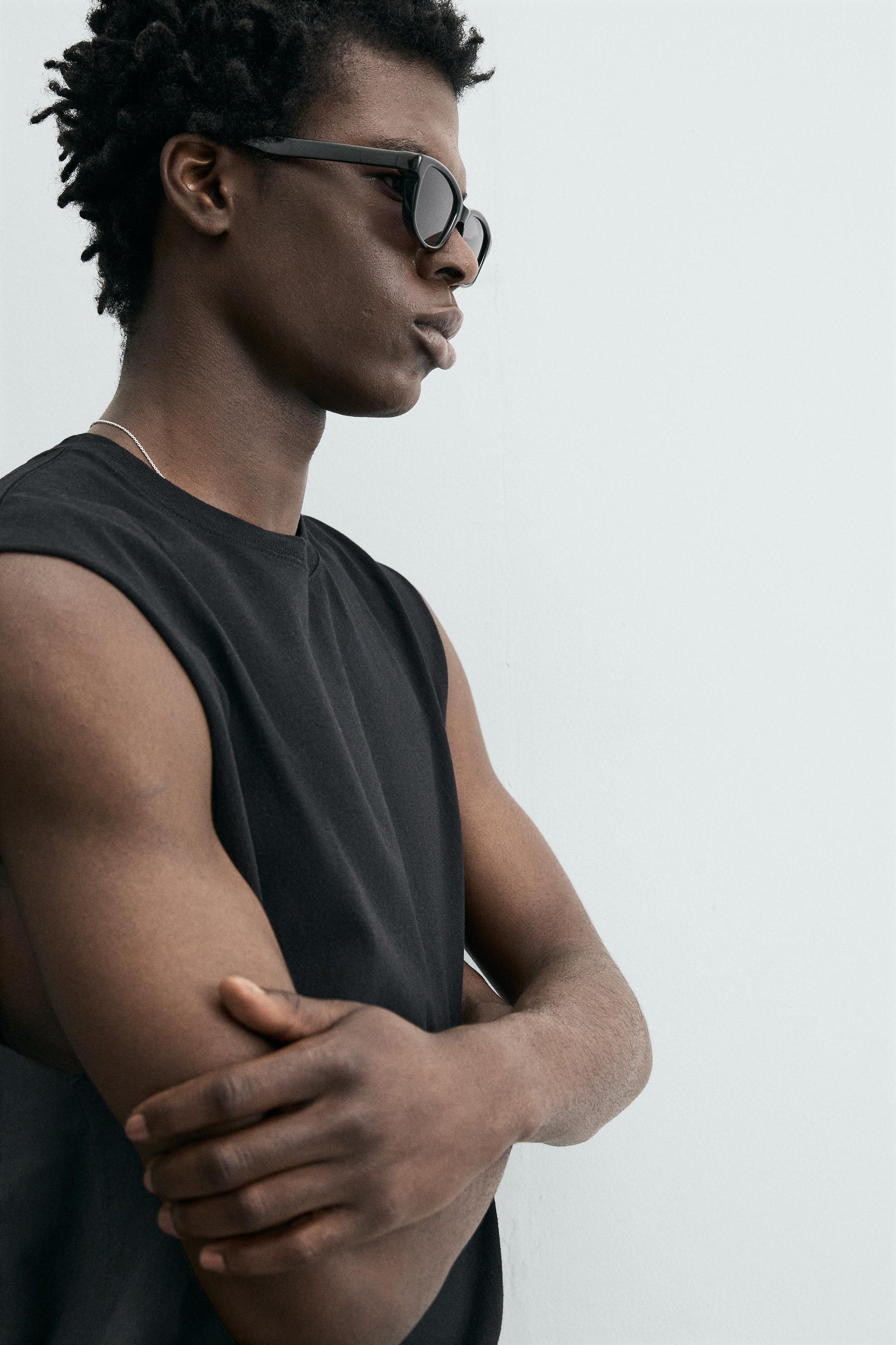 T-SHIRT TANK LIGHTWEIGHT RELAXED FIT