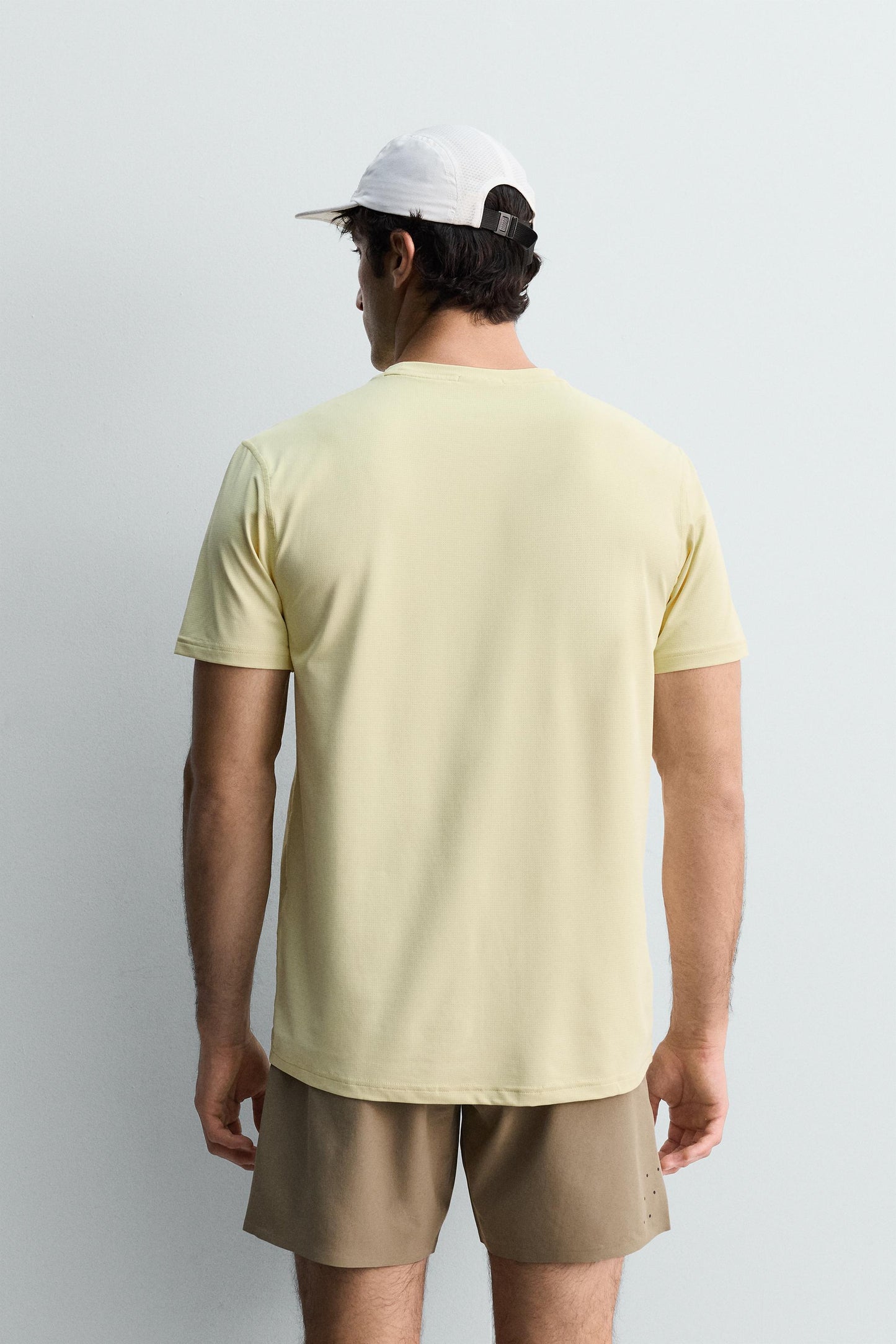 T-SHIRT TÉCNICA BÁSICA