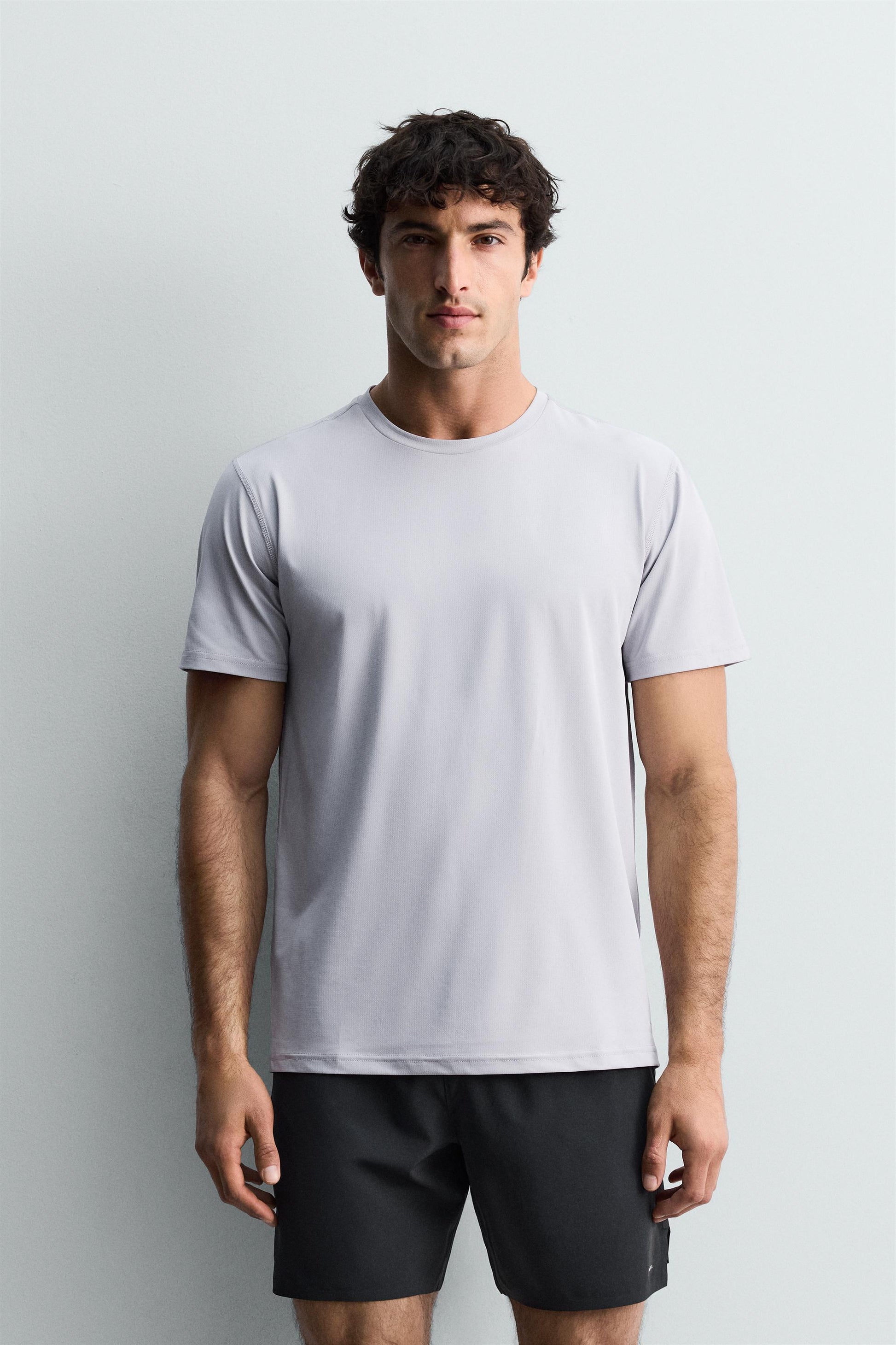 T-SHIRT TÉCNICA BÁSICA