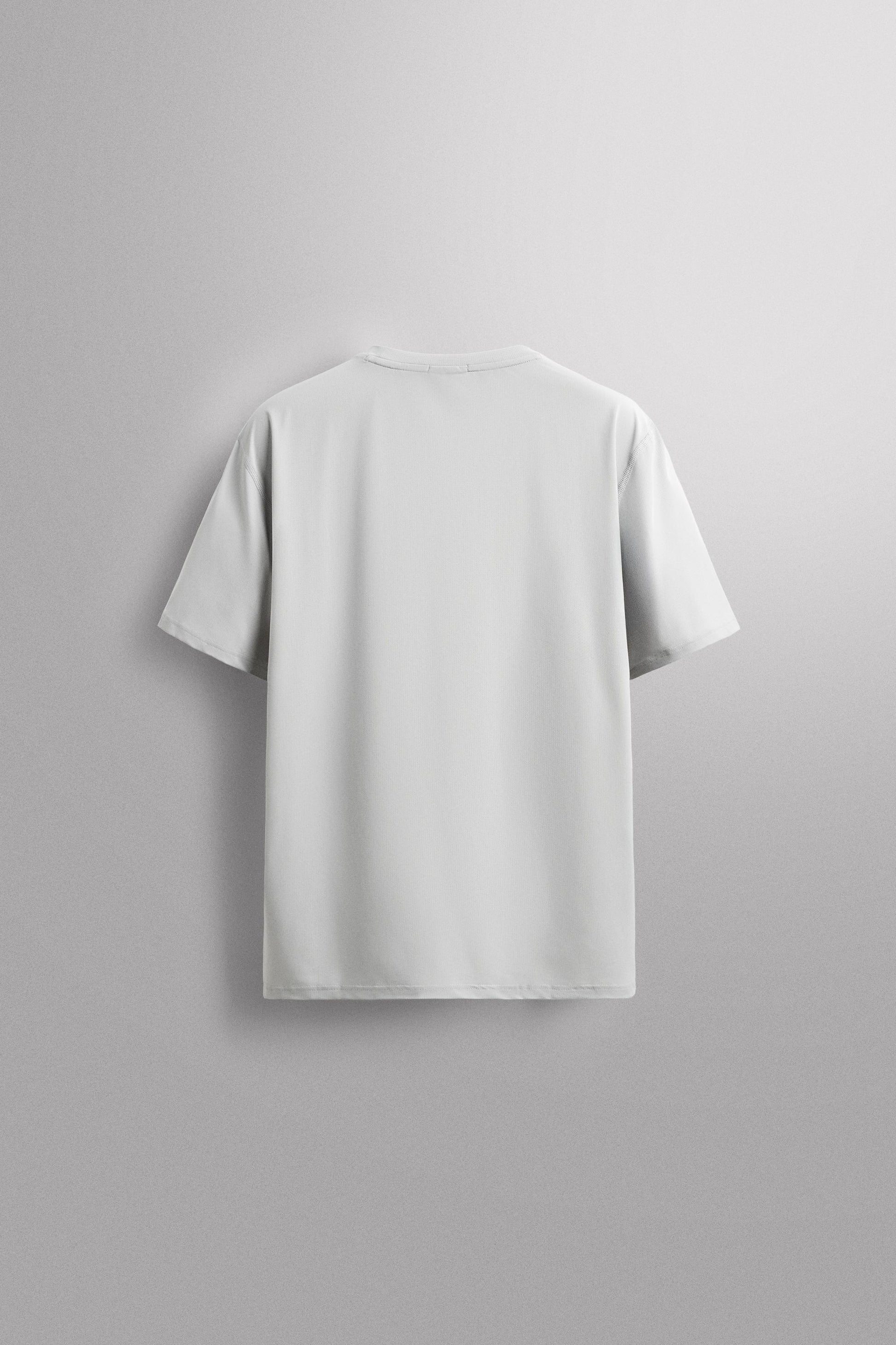 T-SHIRT TÉCNICA BÁSICA