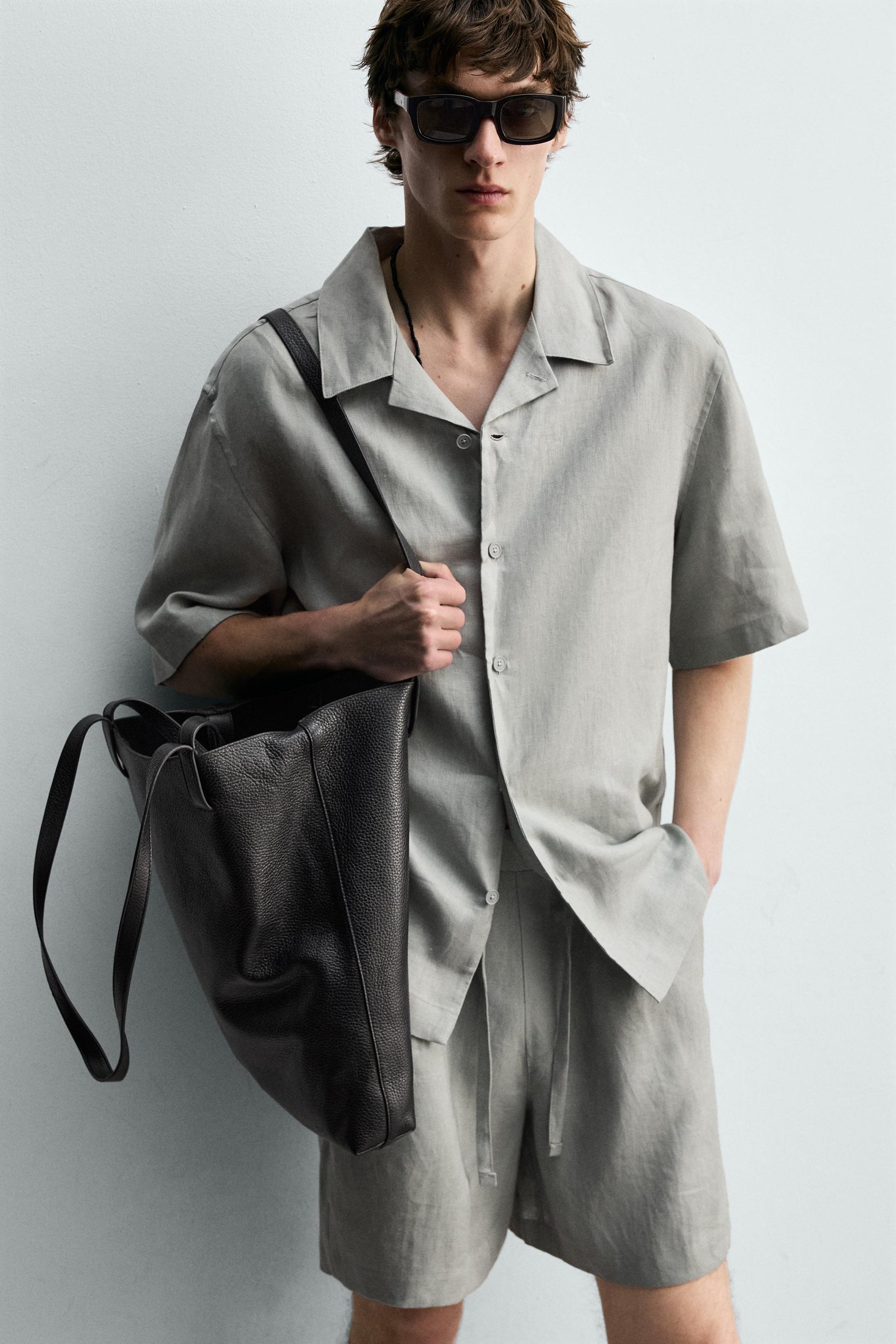 CALÇÕES BERMUDA RELAXED FIT 100% LINHO