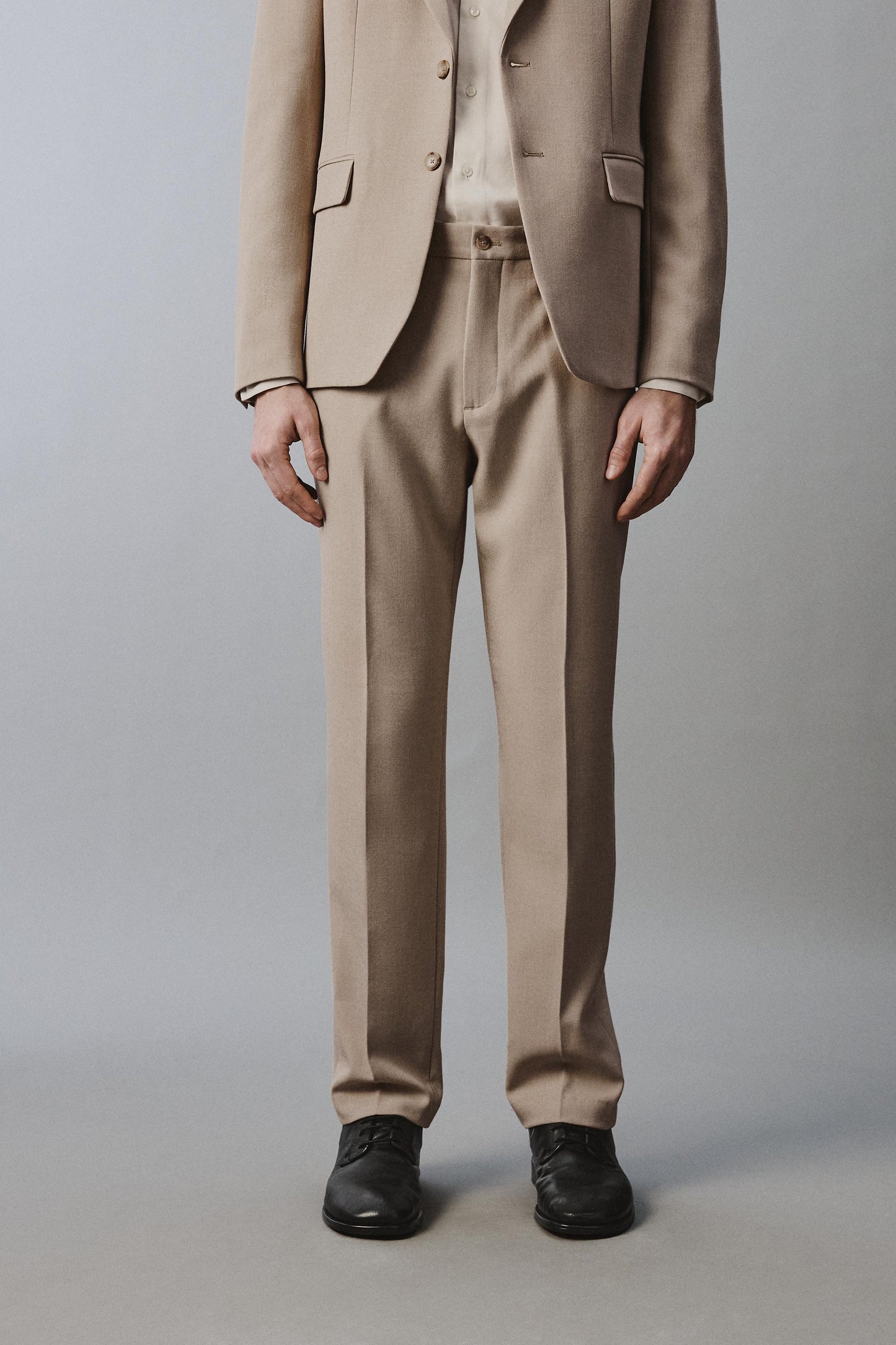 CALÇAS DE FATO SLIM FIT