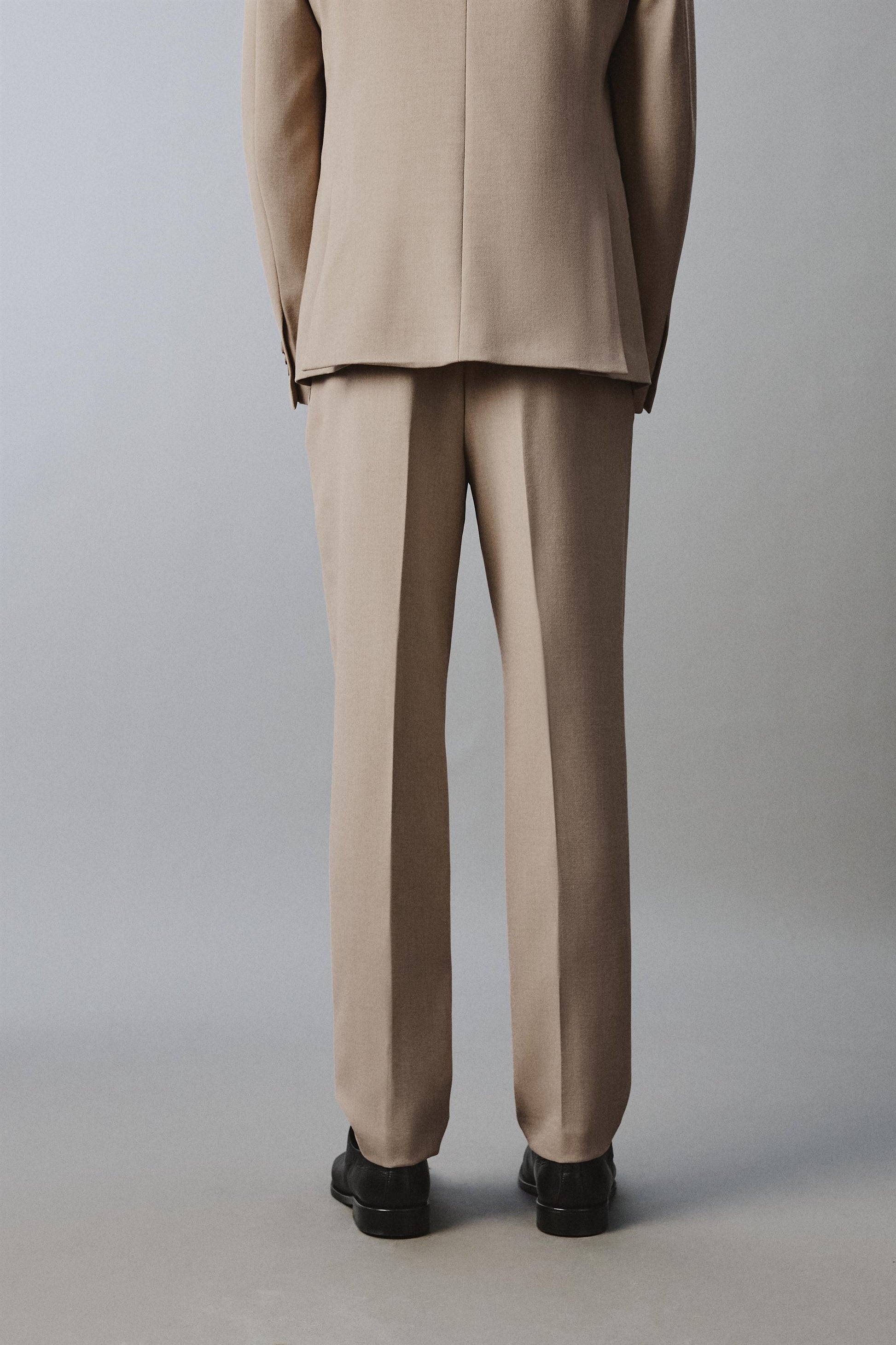 CALÇAS DE FATO SLIM FIT