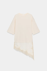 T-SHIRT COMBINADA COM RENDA - Cru