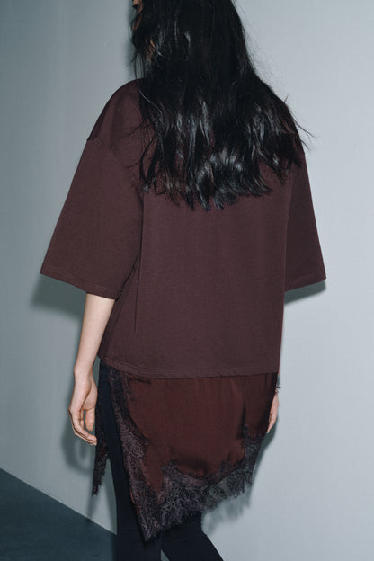 T-SHIRT COMBINADA COM RENDA - Chocolate