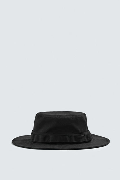 CHAPÉU PARA A CHUVA DE ABA LARGA