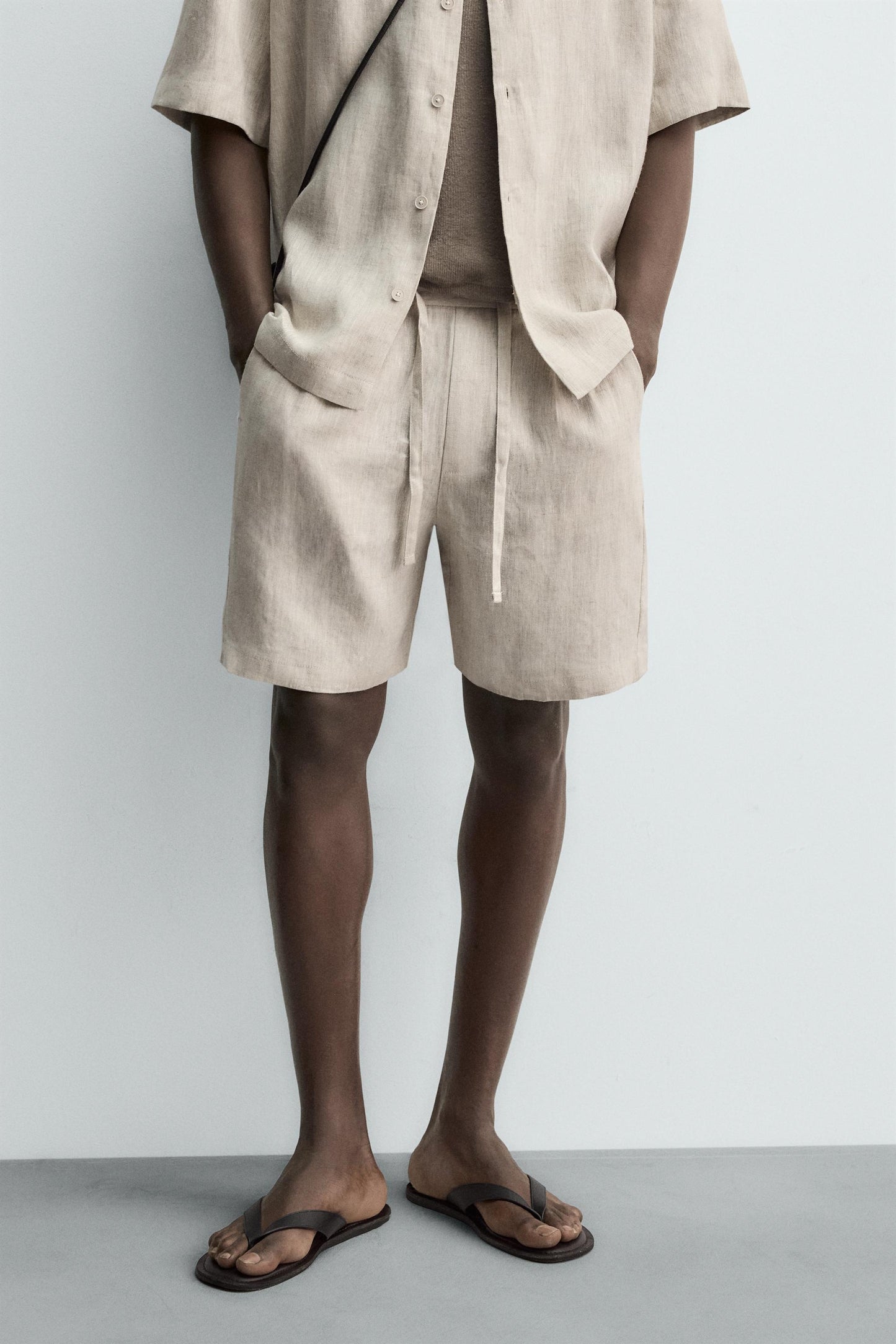 CALÇÕES BERMUDA RELAXED FIT 100% LINHO