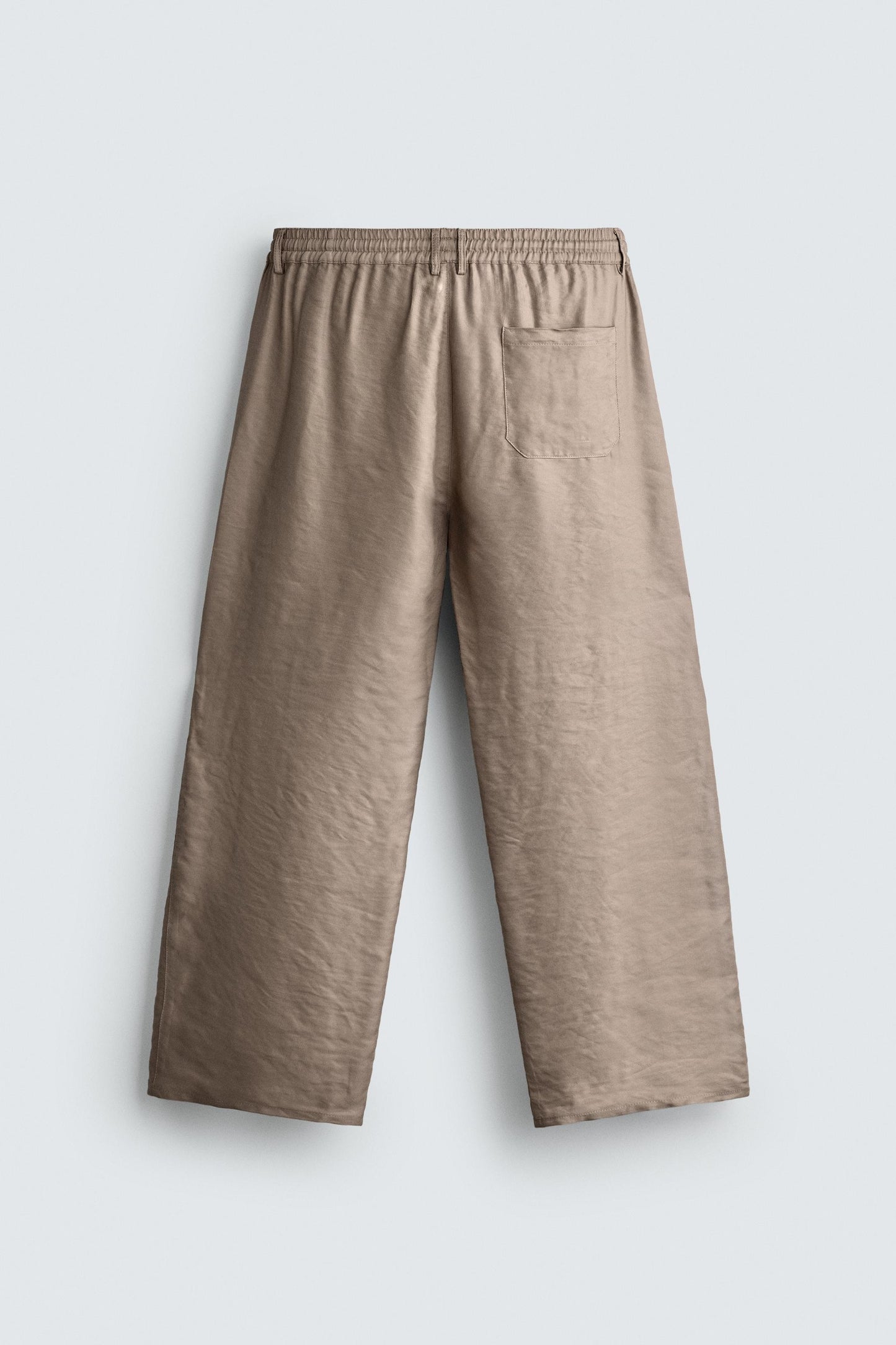 CALÇAS FLUIDAS RELAXED FIT