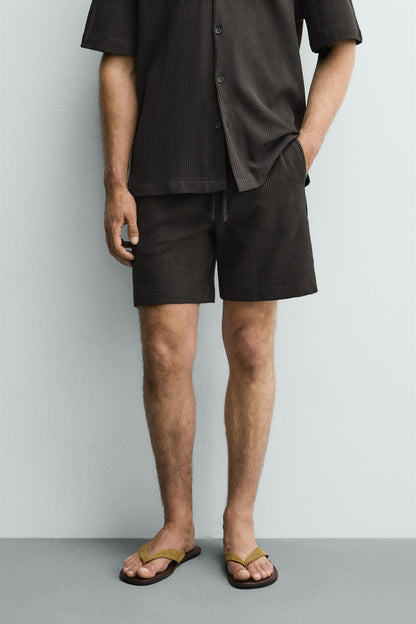 CALÇÕES BERMUDA RELAXED FIT COM ESTRUTURA