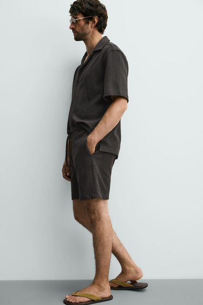 CALÇÕES BERMUDA RELAXED FIT COM ESTRUTURA