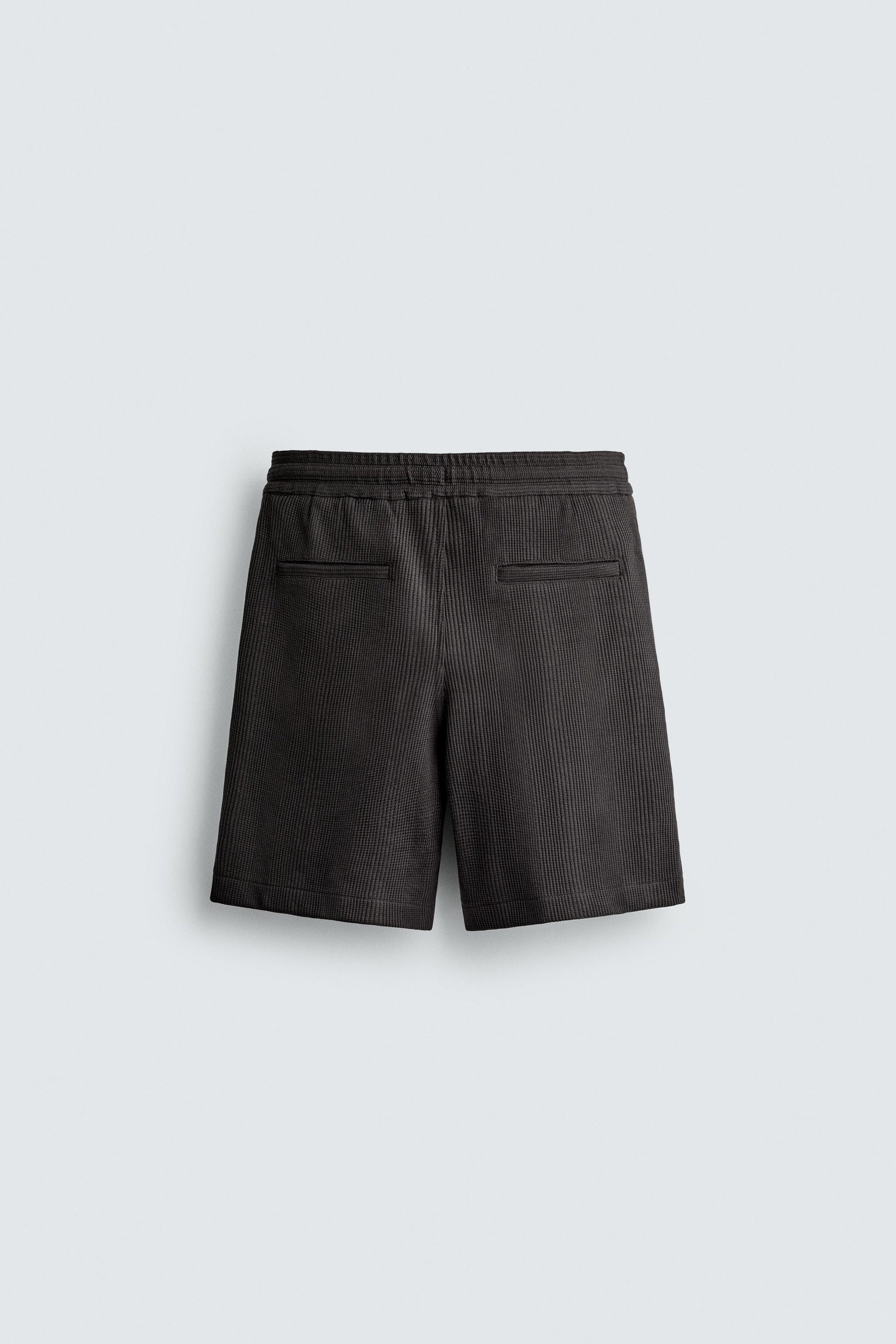 CALÇÕES BERMUDA RELAXED FIT COM ESTRUTURA