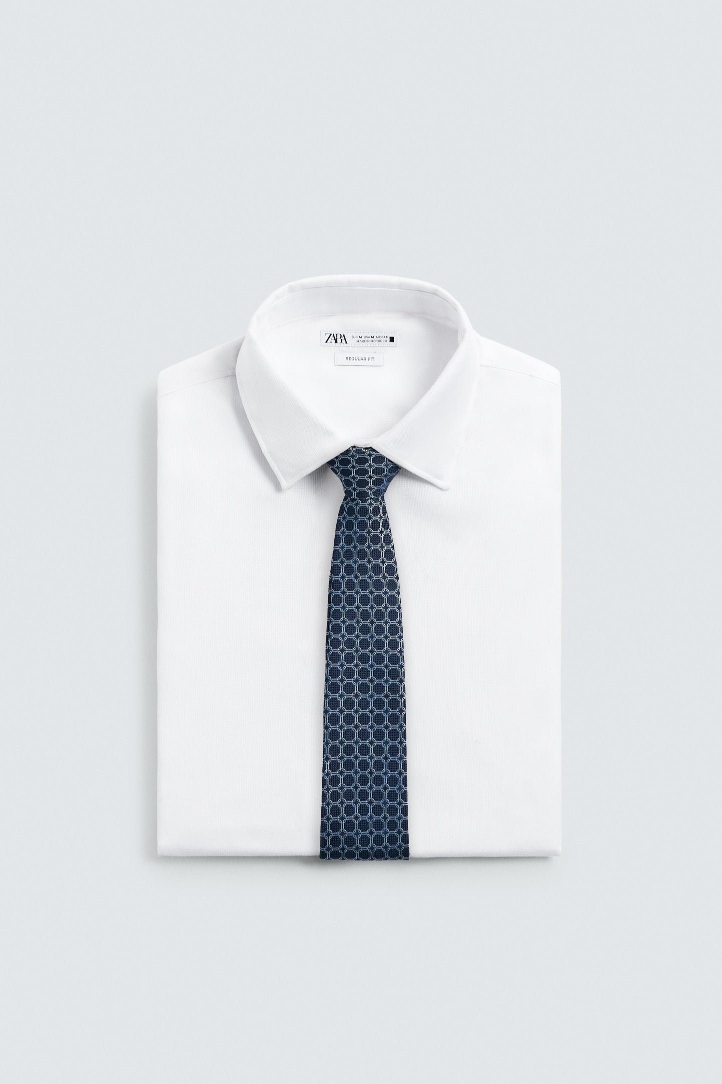 GRAVATA 100% SEDA JACQUARD GEOMÉTRICO