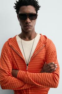 SWEATSHIRT COM CAPUZ E RISCAS