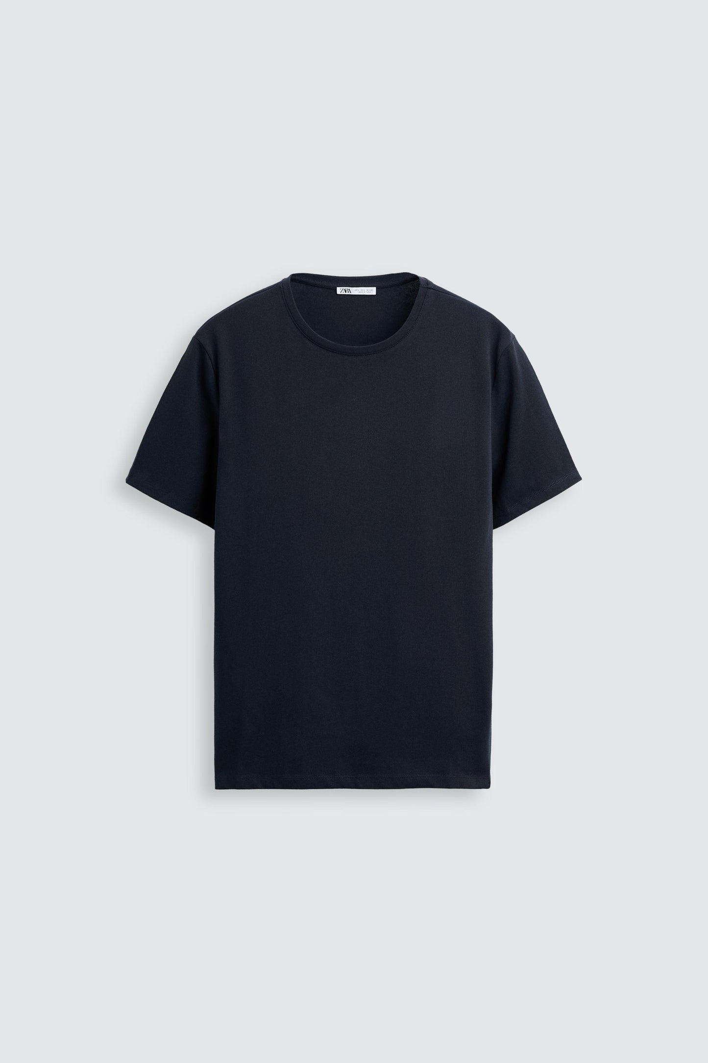 T-SHIRT SLIM FIT BÁSICA /01