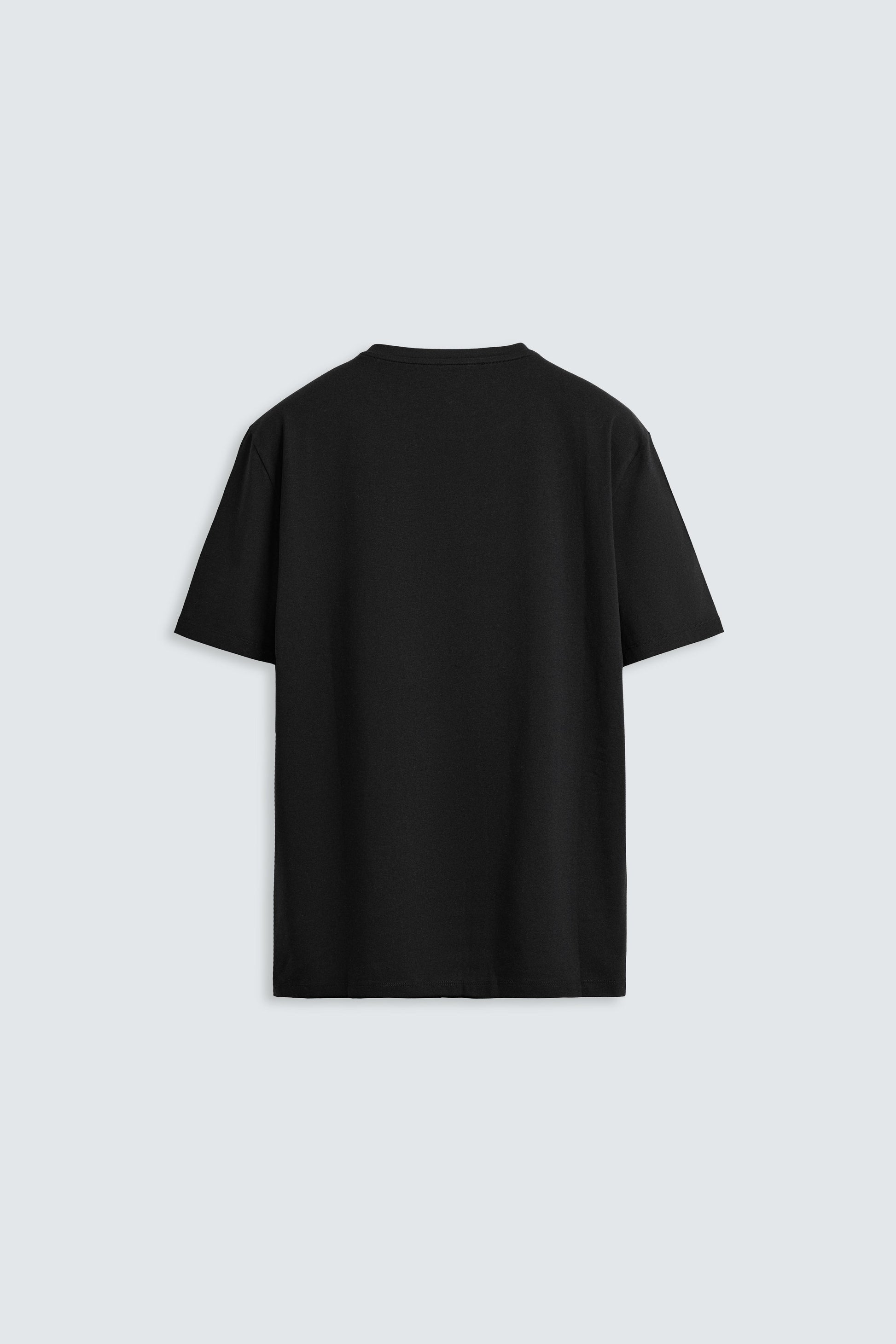 T-SHIRT SLIM FIT BÁSICA /01