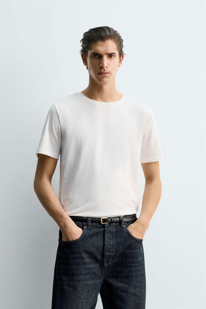 T-SHIRT SLIM FIT BÁSICA /01