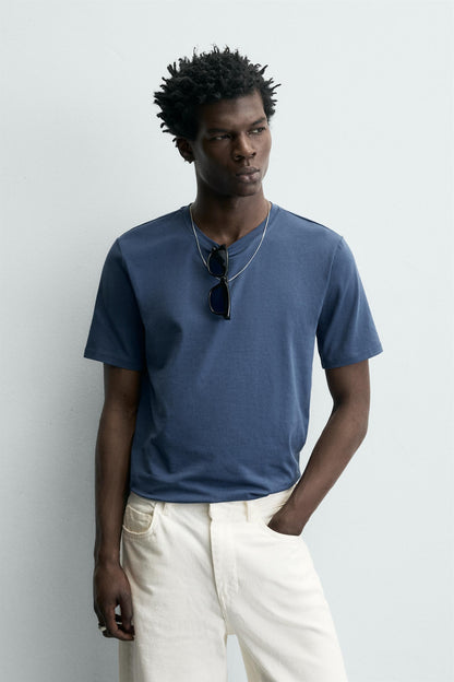 T-SHIRT SLIM FIT BÁSICA /01