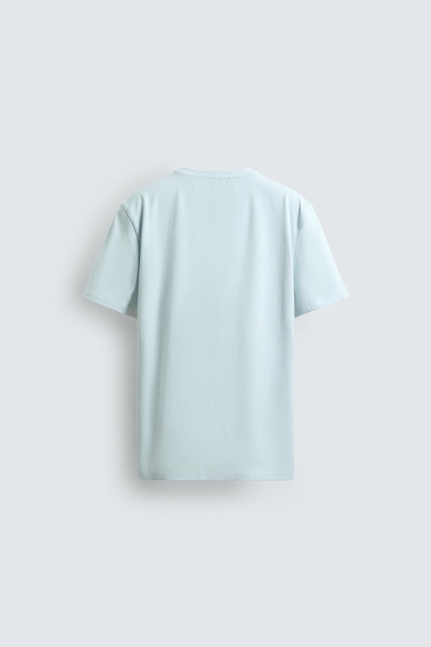 T-SHIRT SLIM FIT BÁSICA /01