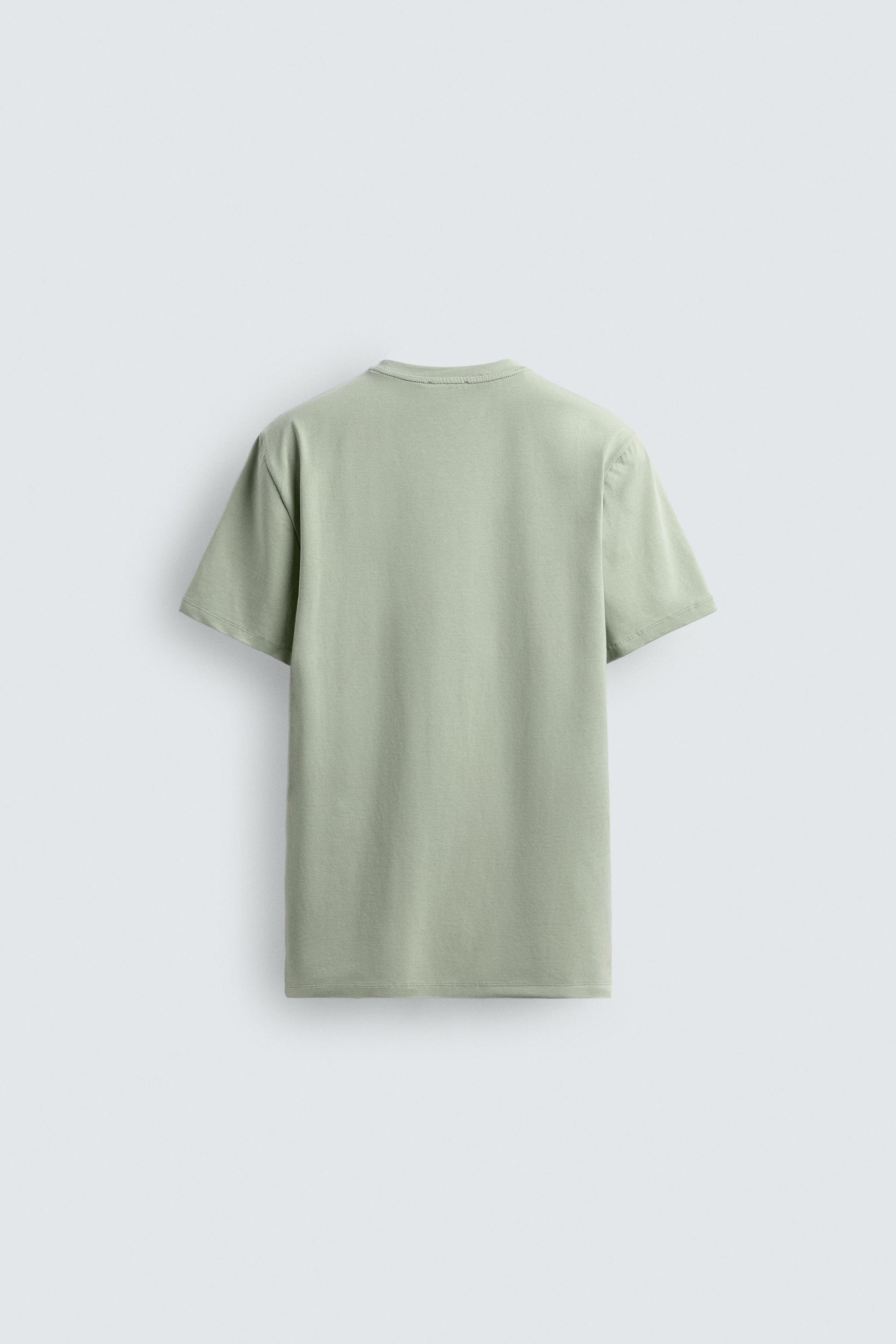 T-SHIRT SLIM FIT BÁSICA /01
