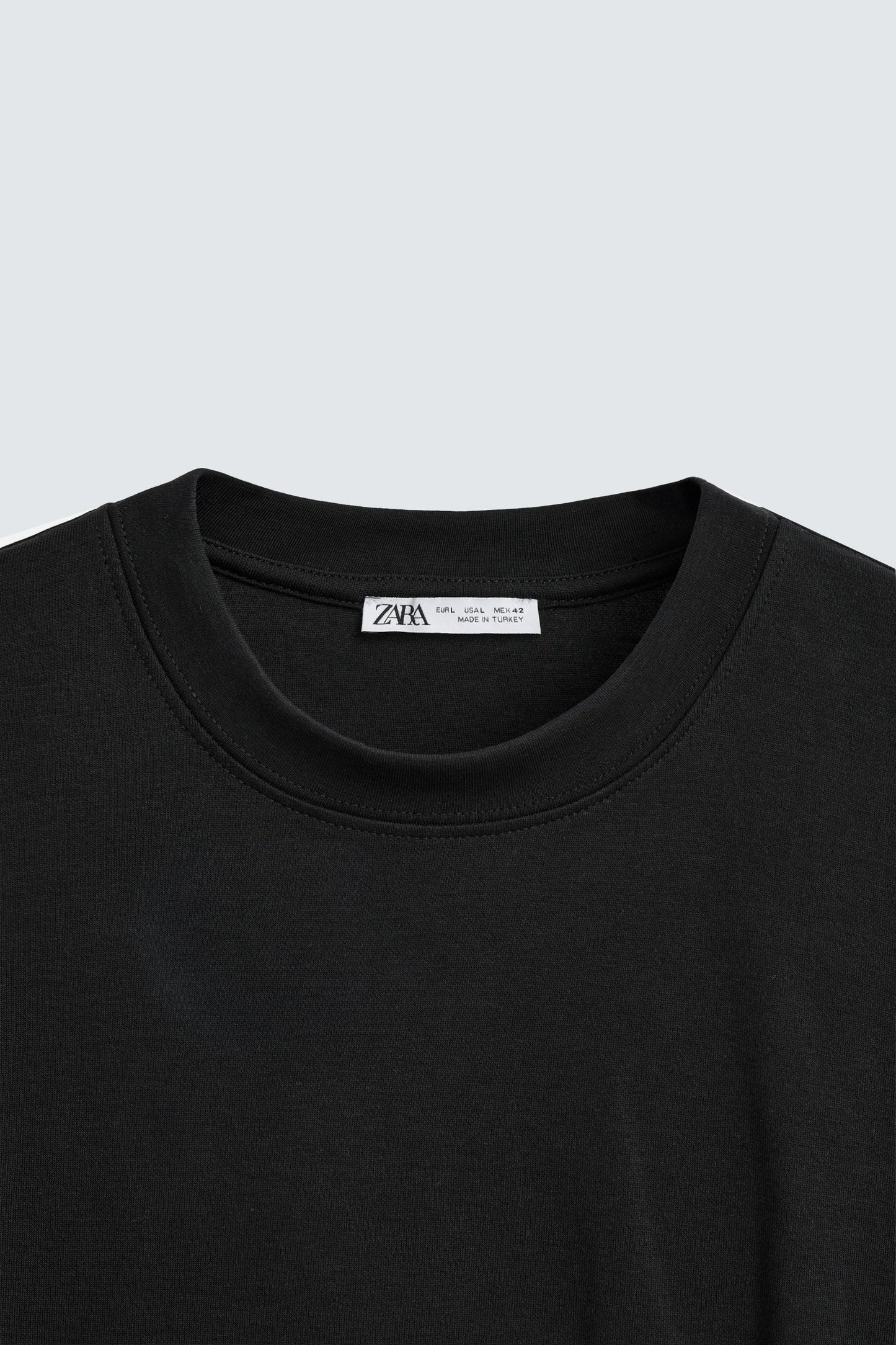 T-SHIRT RELAXED FIT INTERLOCK /04
