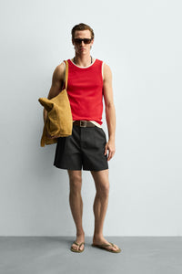 T-SHIRT TANK COM NERVURAS DUPLAS