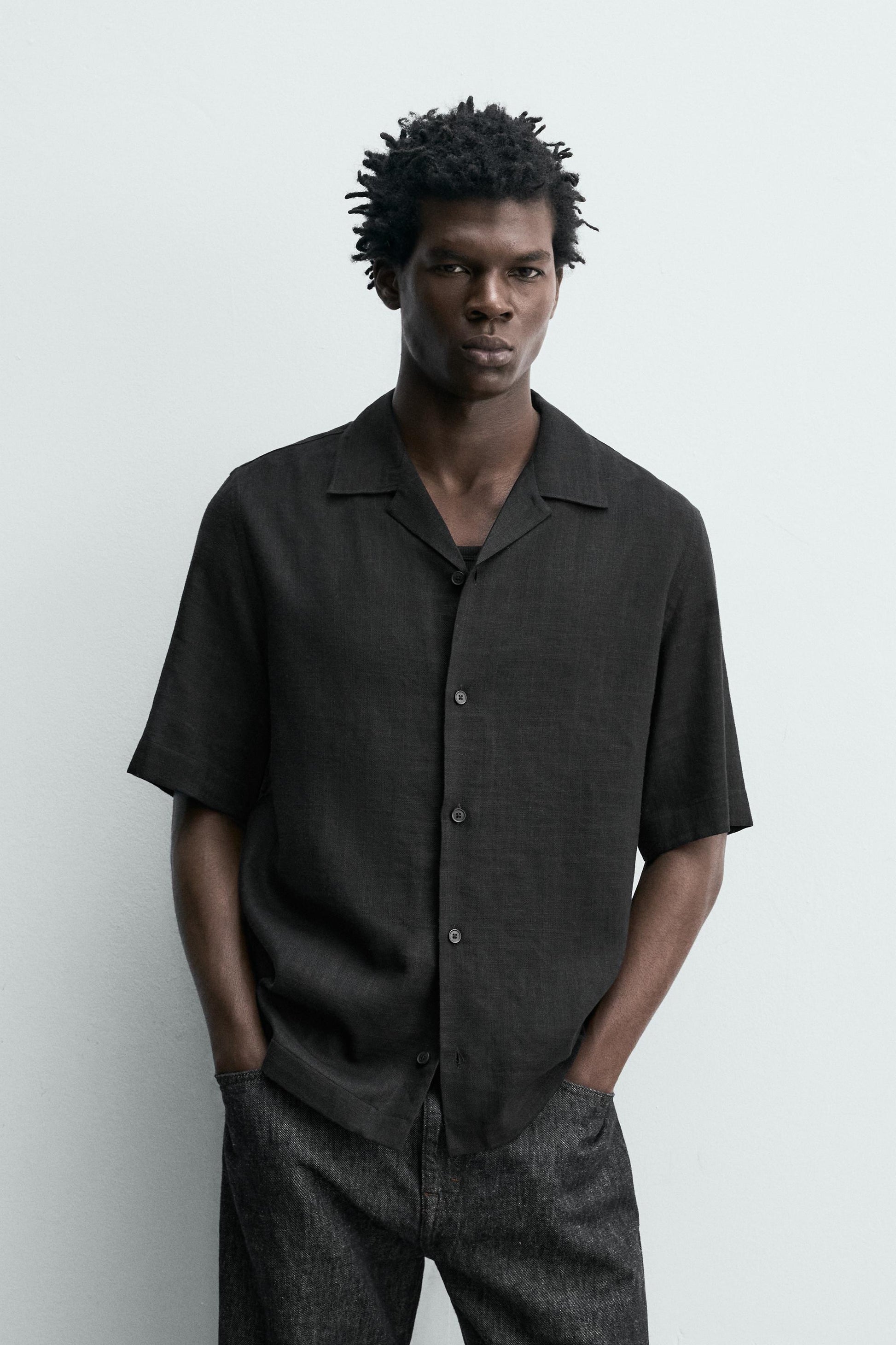 CAMISA FLUIDA COM ESTRUTURA