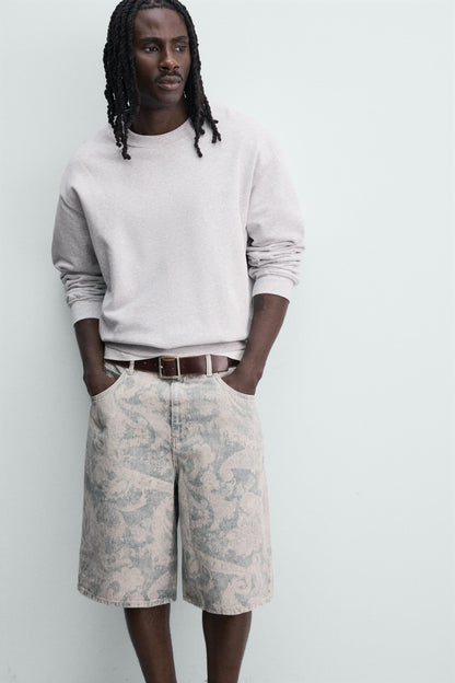CALÇÕES BERMUDA BAGGY FIT COM ESTAMPADO PAISLEY