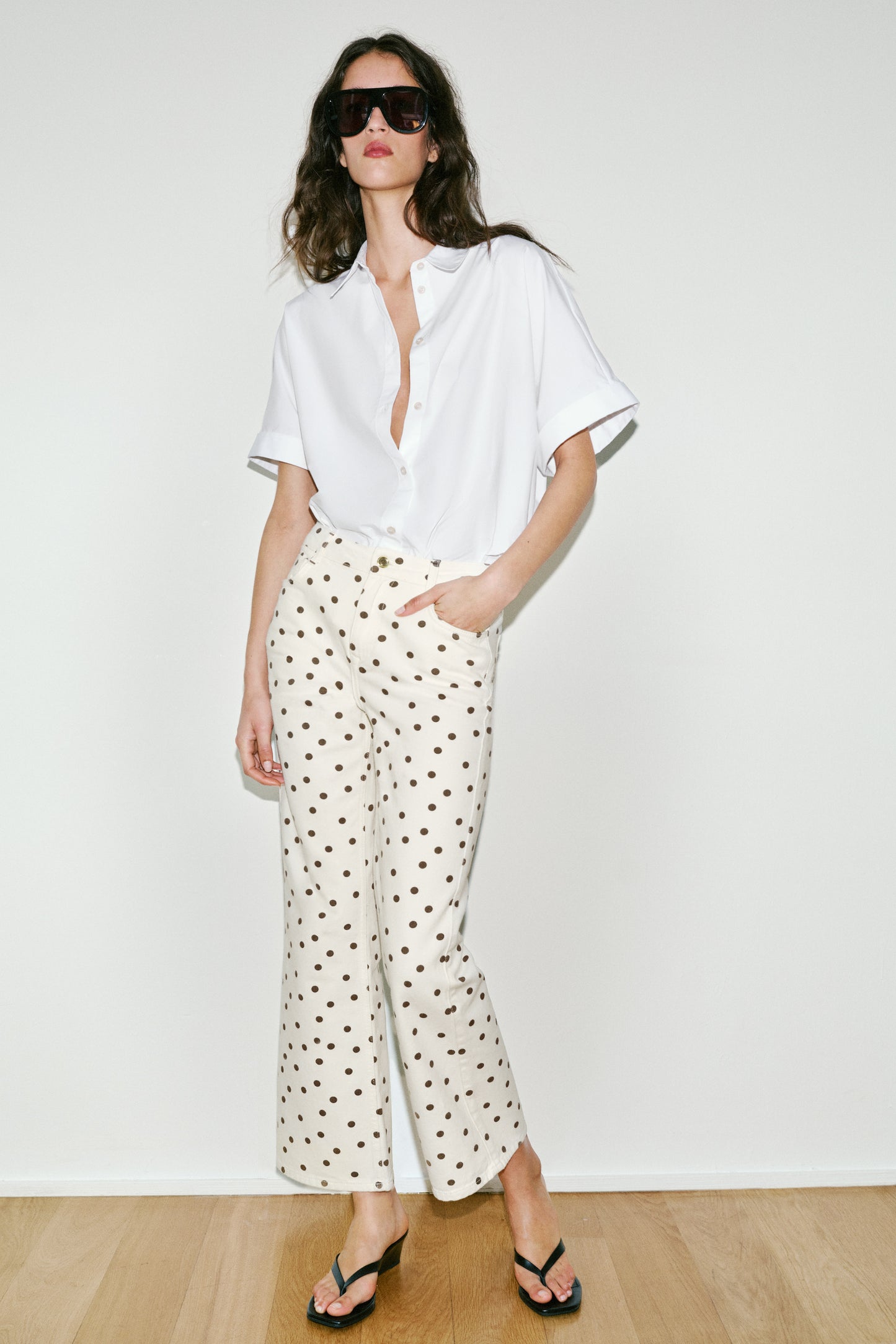 JEANS Z1975 MINI BOCA DE SINO CINTURA MÉDIA BOLINHAS - Branco-marfim