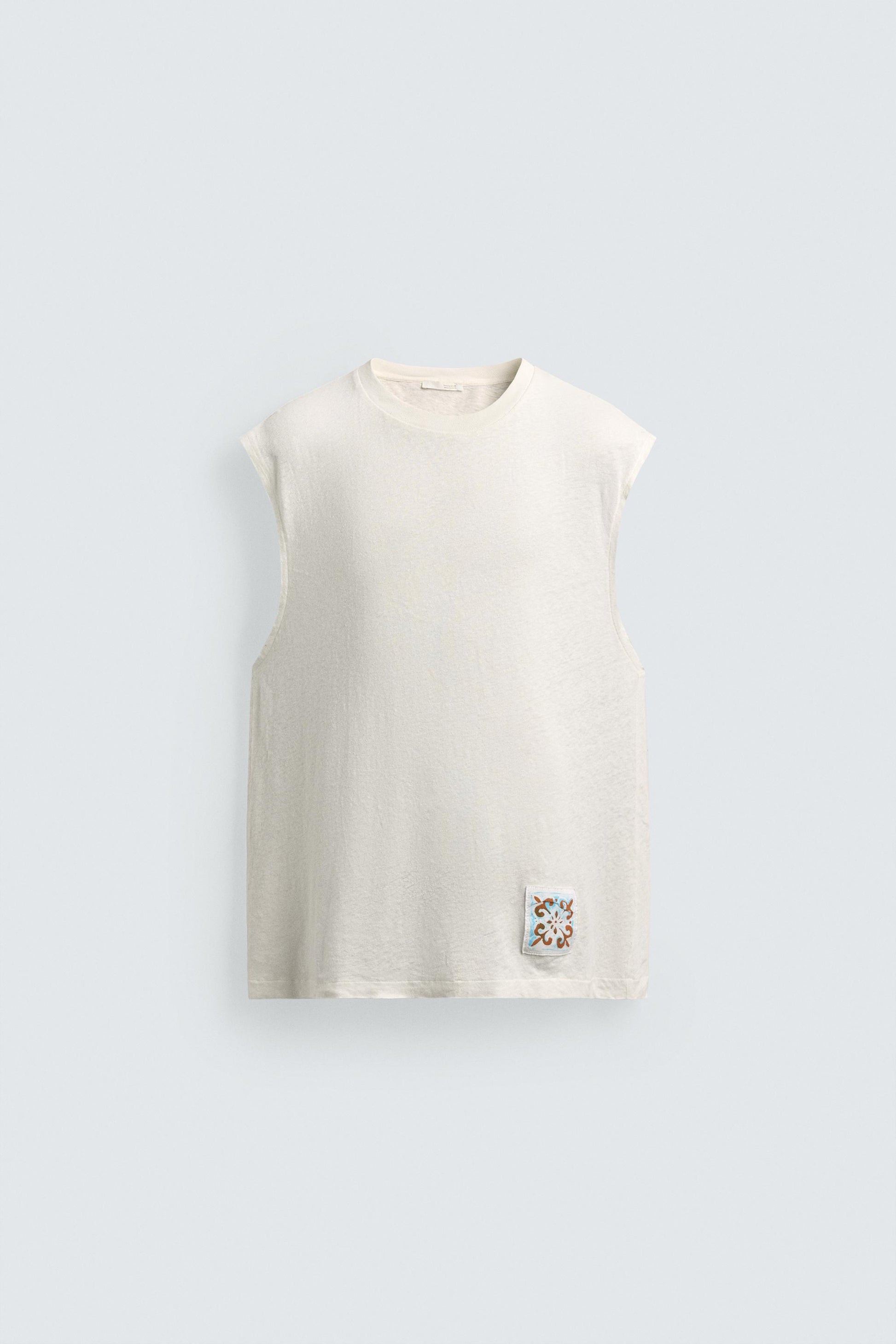 T-SHIRT TANK DE ALGODÃO-LINHO COM PATCH