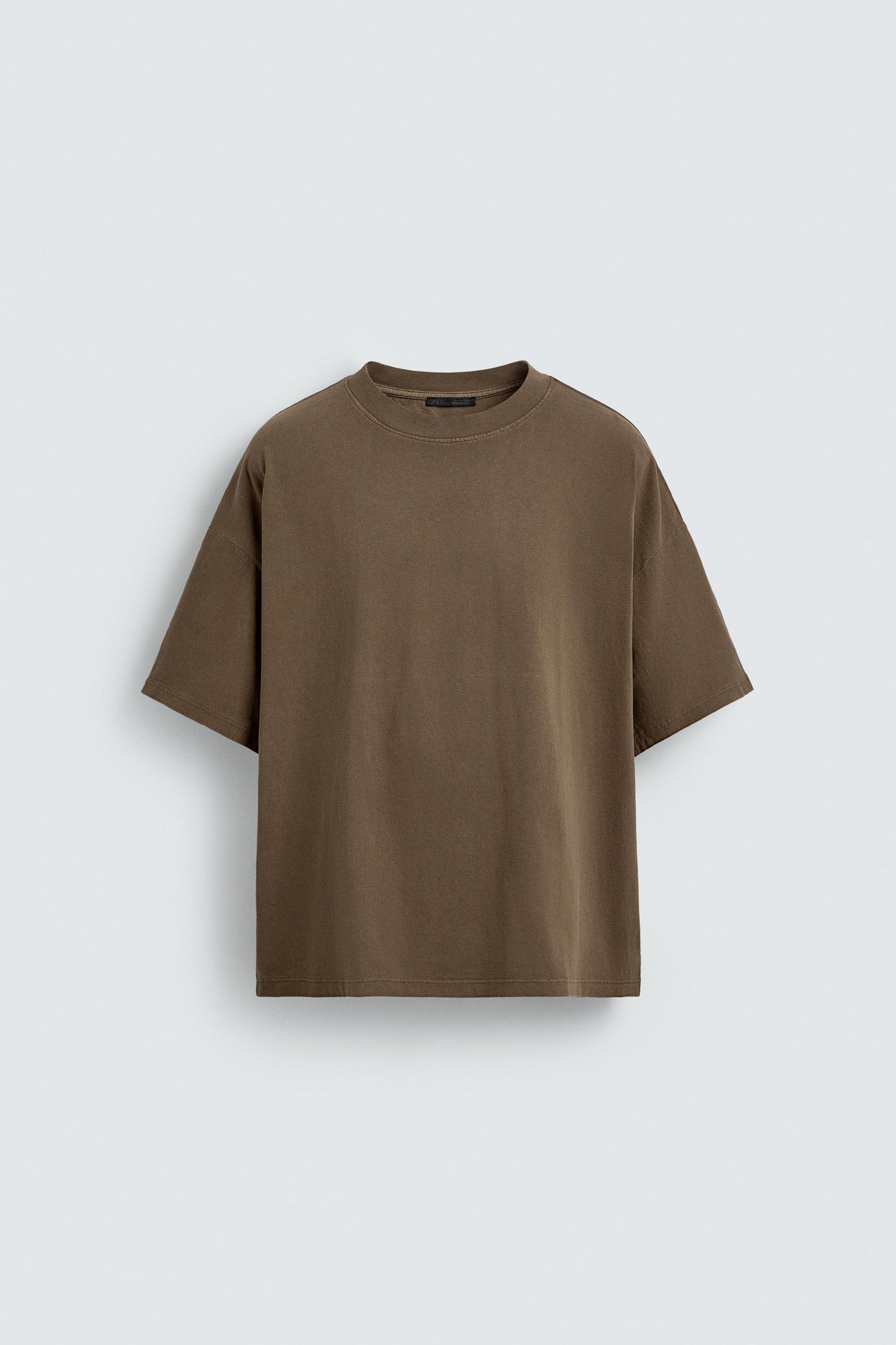 T-SHIRT BÁSICA LAVADA
