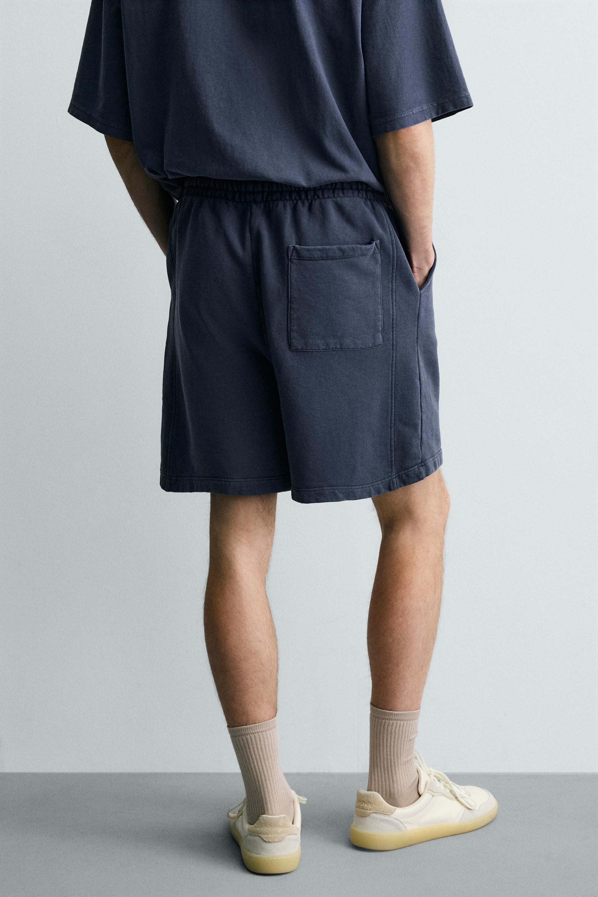 CALÇÕES BERMUDA JOGGER BÁSICOS LAVADOS