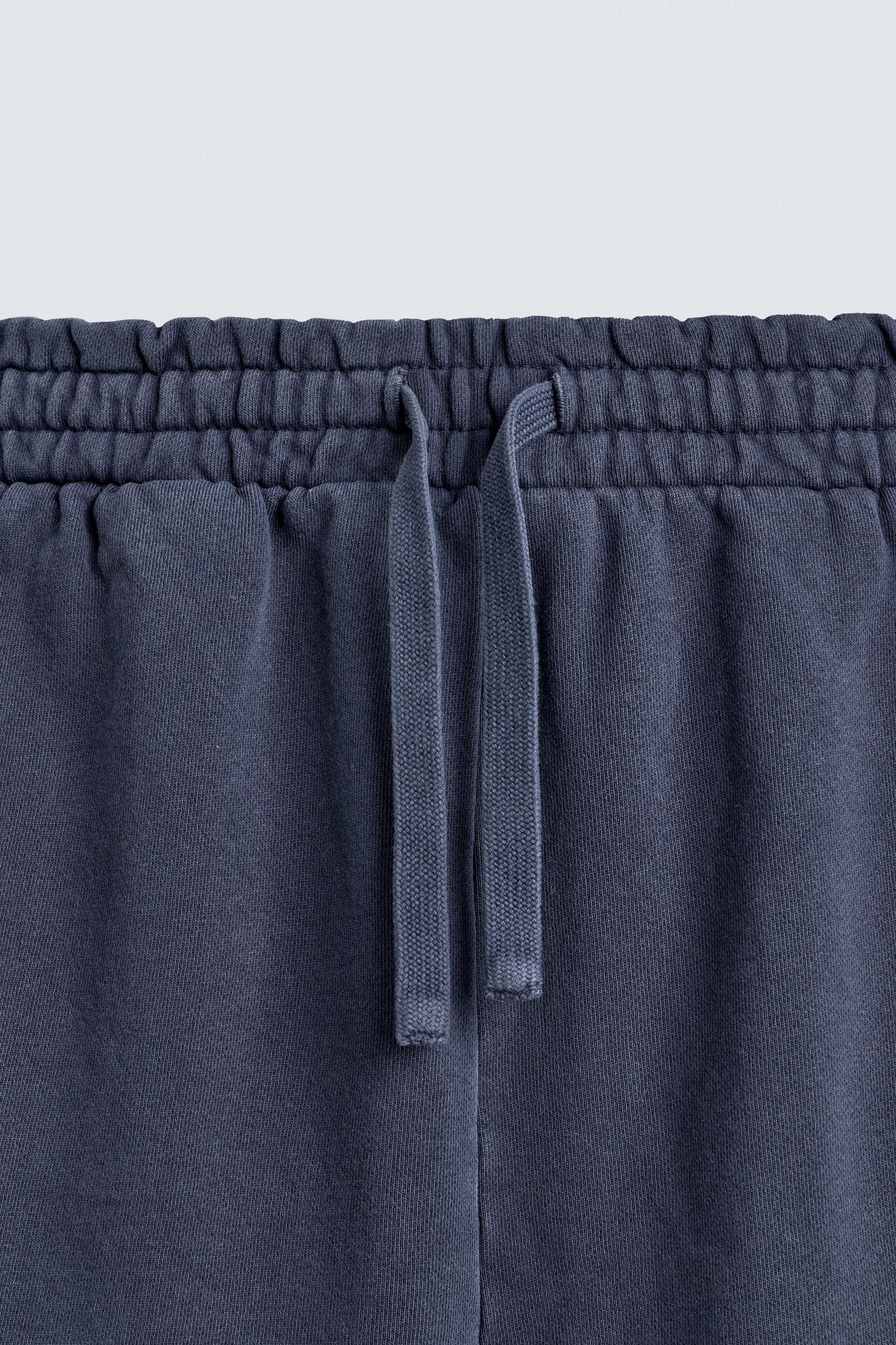 CALÇÕES BERMUDA JOGGER BÁSICOS LAVADOS