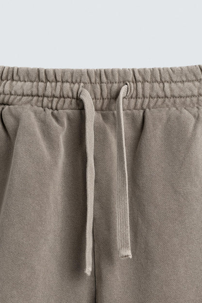CALÇÕES BERMUDA JOGGER BÁSICOS LAVADOS