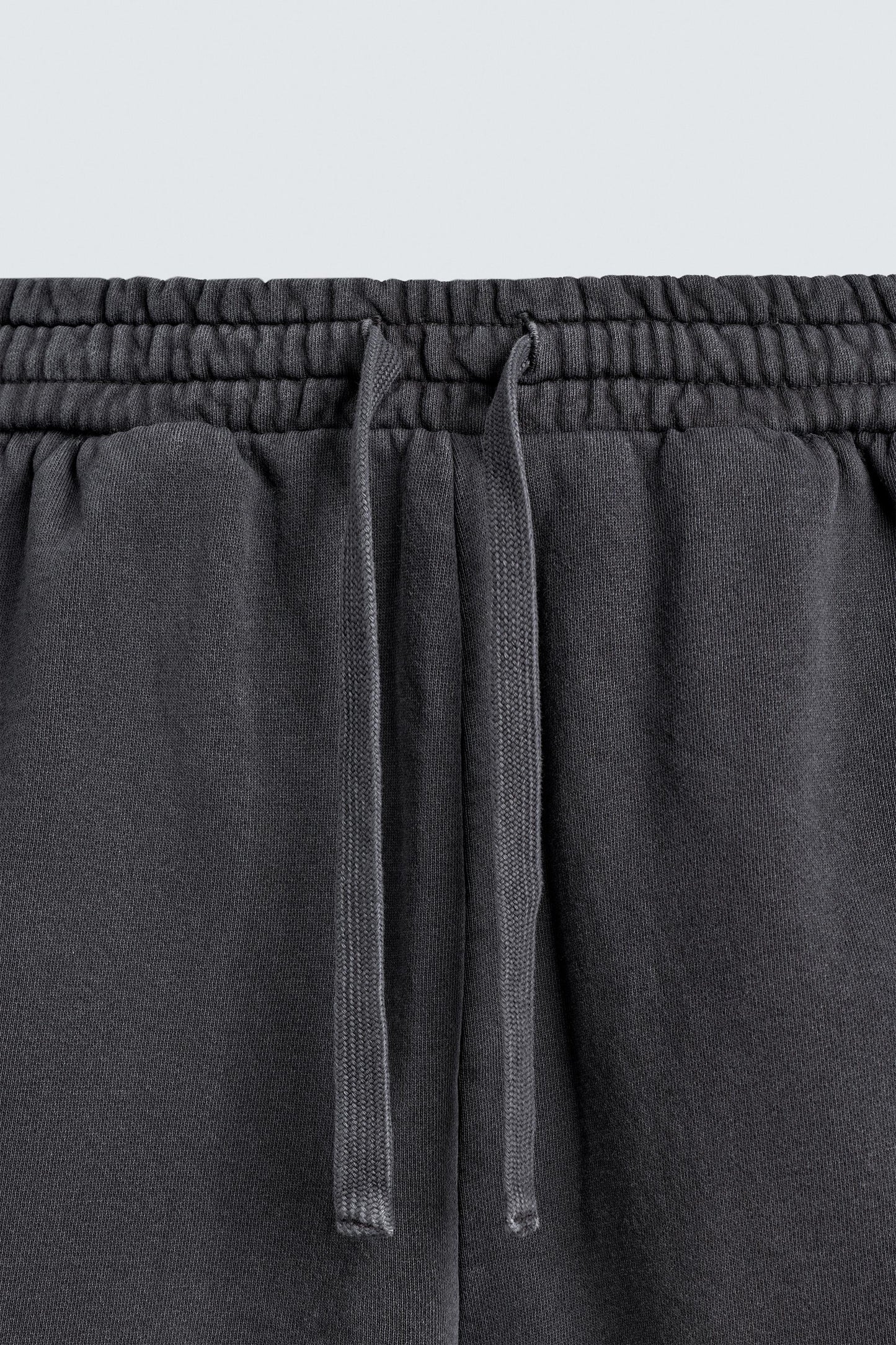 CALÇÕES BERMUDA JOGGER BÁSICOS LAVADOS