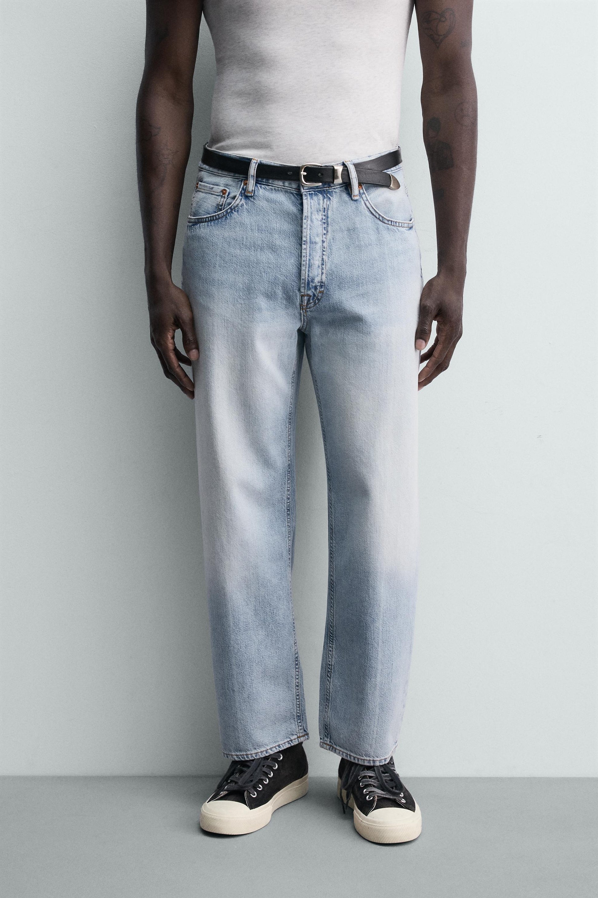 JEANS LEVES REGULAR FIT
