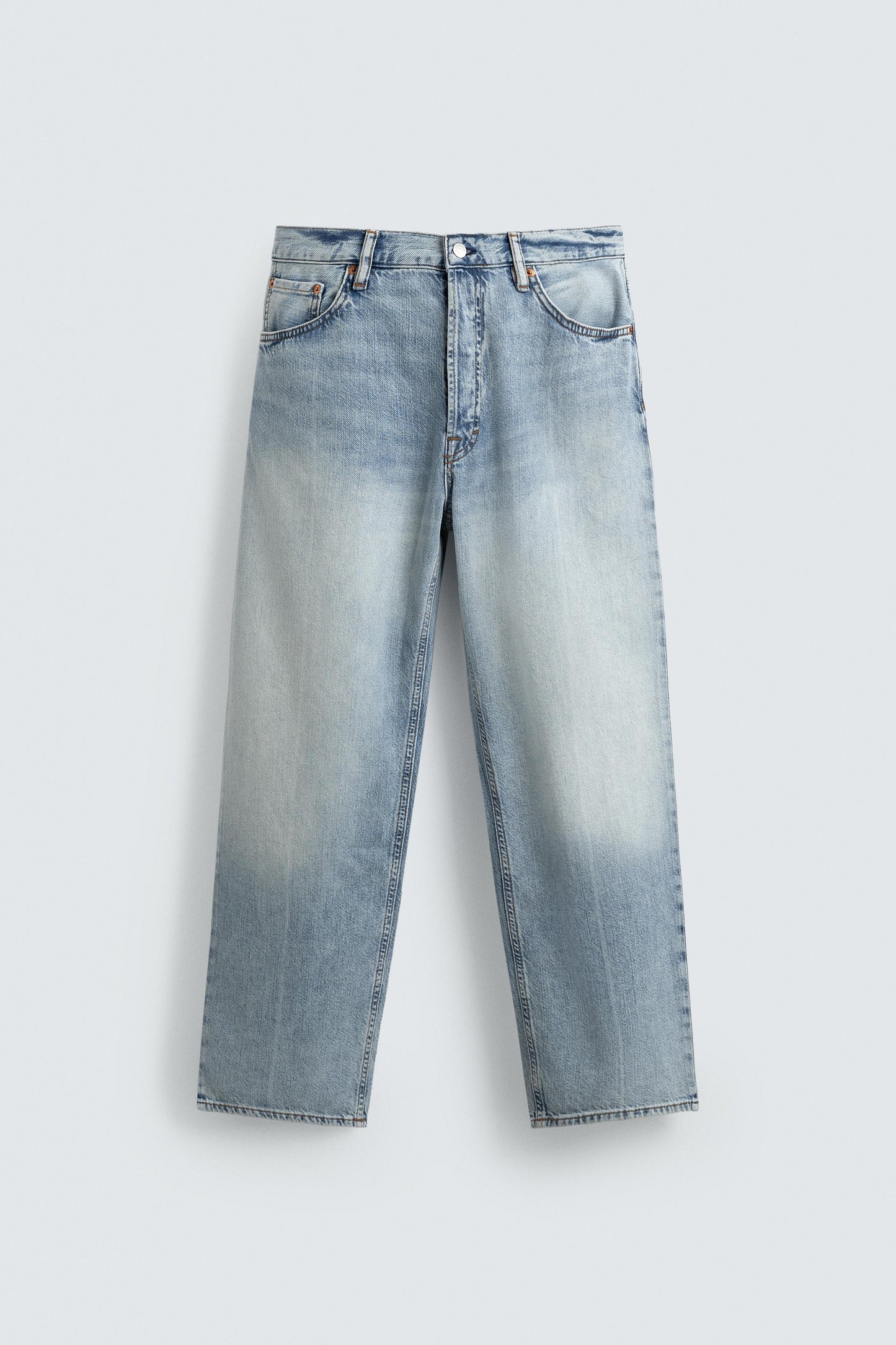 JEANS LEVES REGULAR FIT