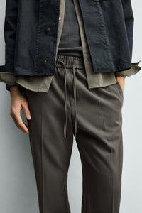 CALÇAS DE CINTURA JOGGER CONFORTO