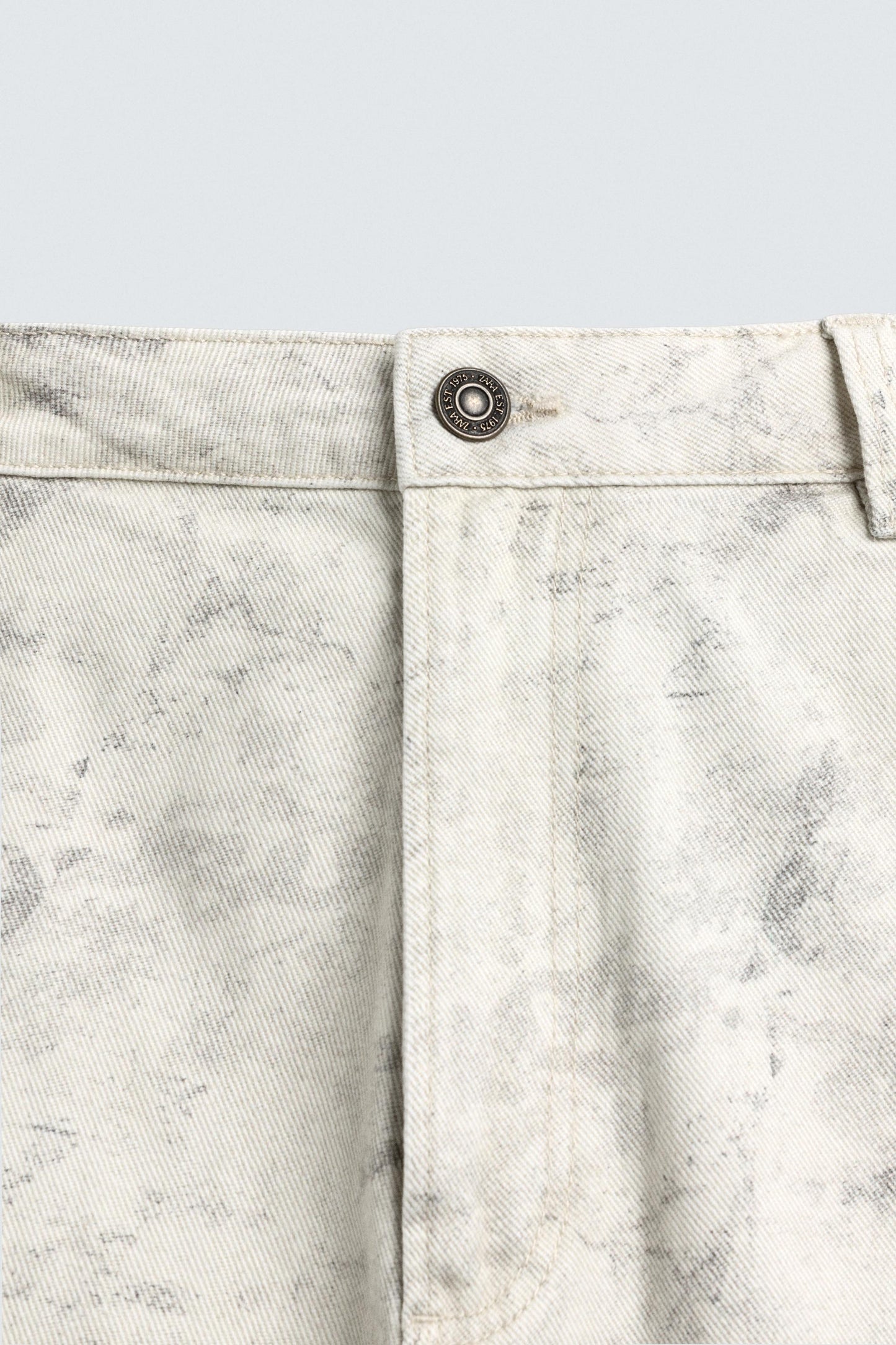 CALÇÕES BERMUDA RELAXED FIT BOLSO DE CARPINTEIRO