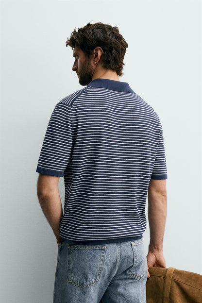 POLO DE MALHA JACQUARD ÀS RISCAS